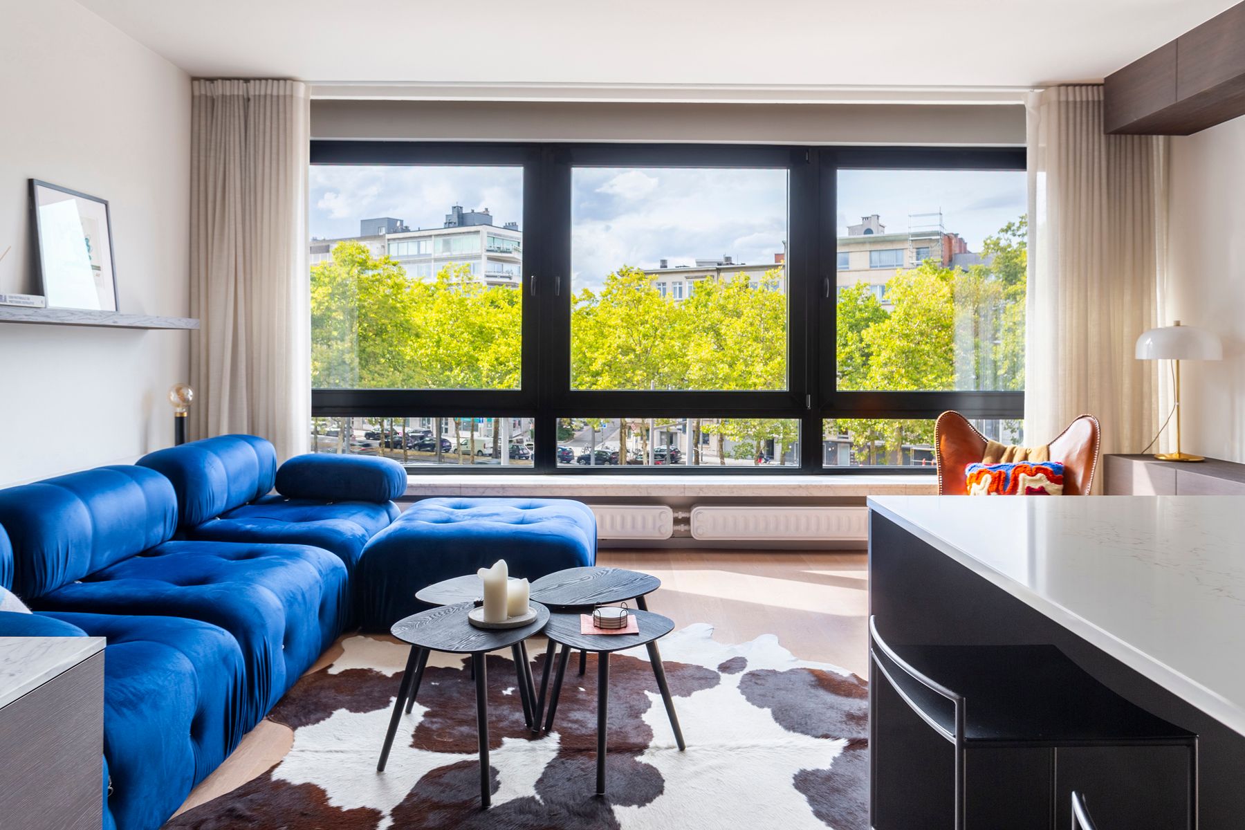 Stijlvol tweeslaapkamer appartement met terras nabij Zuid foto 13
