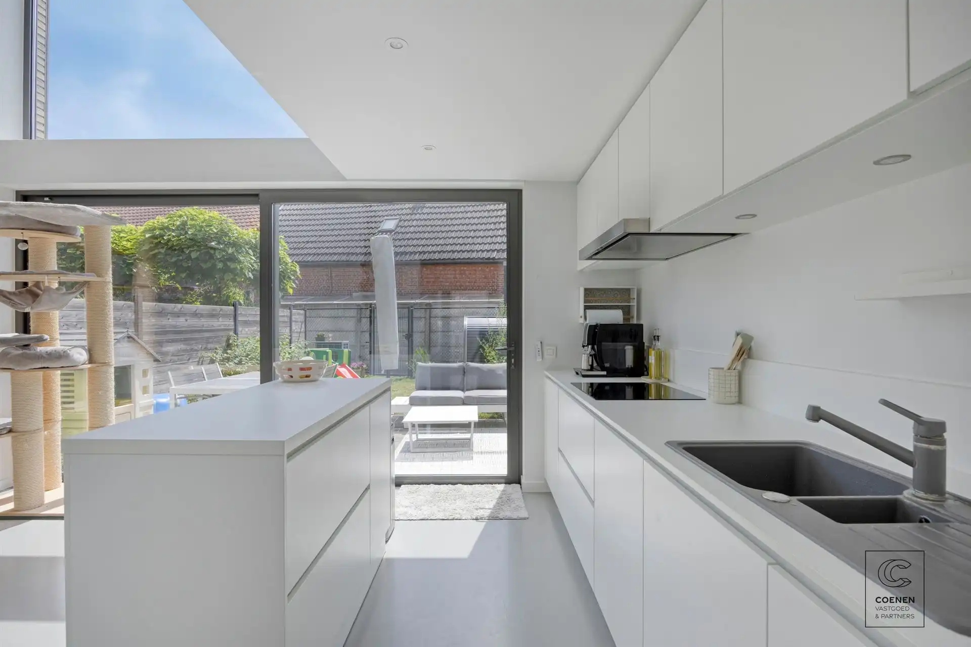 Instapklare woning met 3 slpk, 196 m2 bew. opp te Brasschaat foto 5