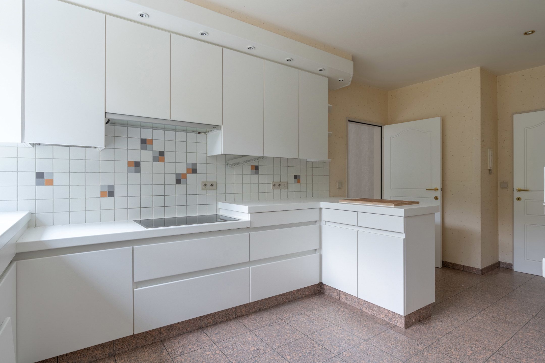Ruime villa met 8 slpk's op groot perceel te Vosselaar foto 12