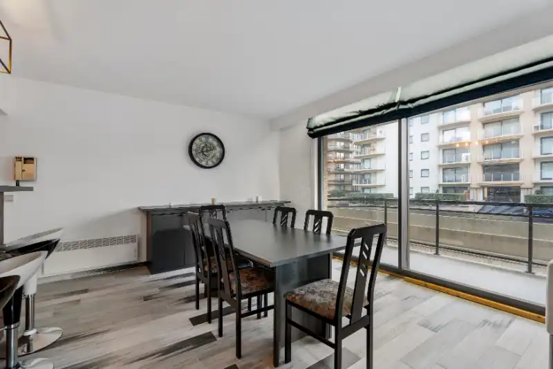 EXCLUSIEF HOEKAPPARTEMENT NABIJ ESPLANADE  IN DE PANNE foto 7