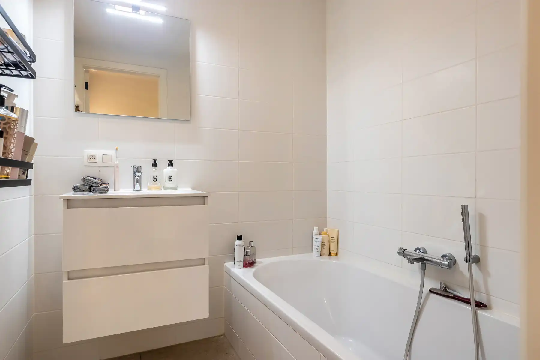 Recent gelijkvloersappartement met 3 slaapkmrs & staanplaats foto 24