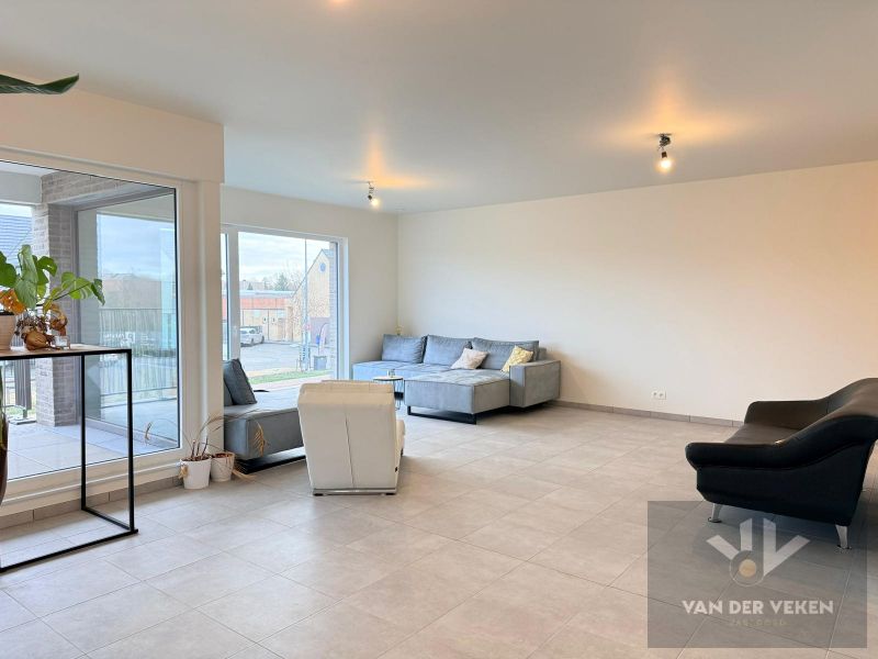 PRACHTIG 2 SLAAPKAMER APPARTEMENT foto 6