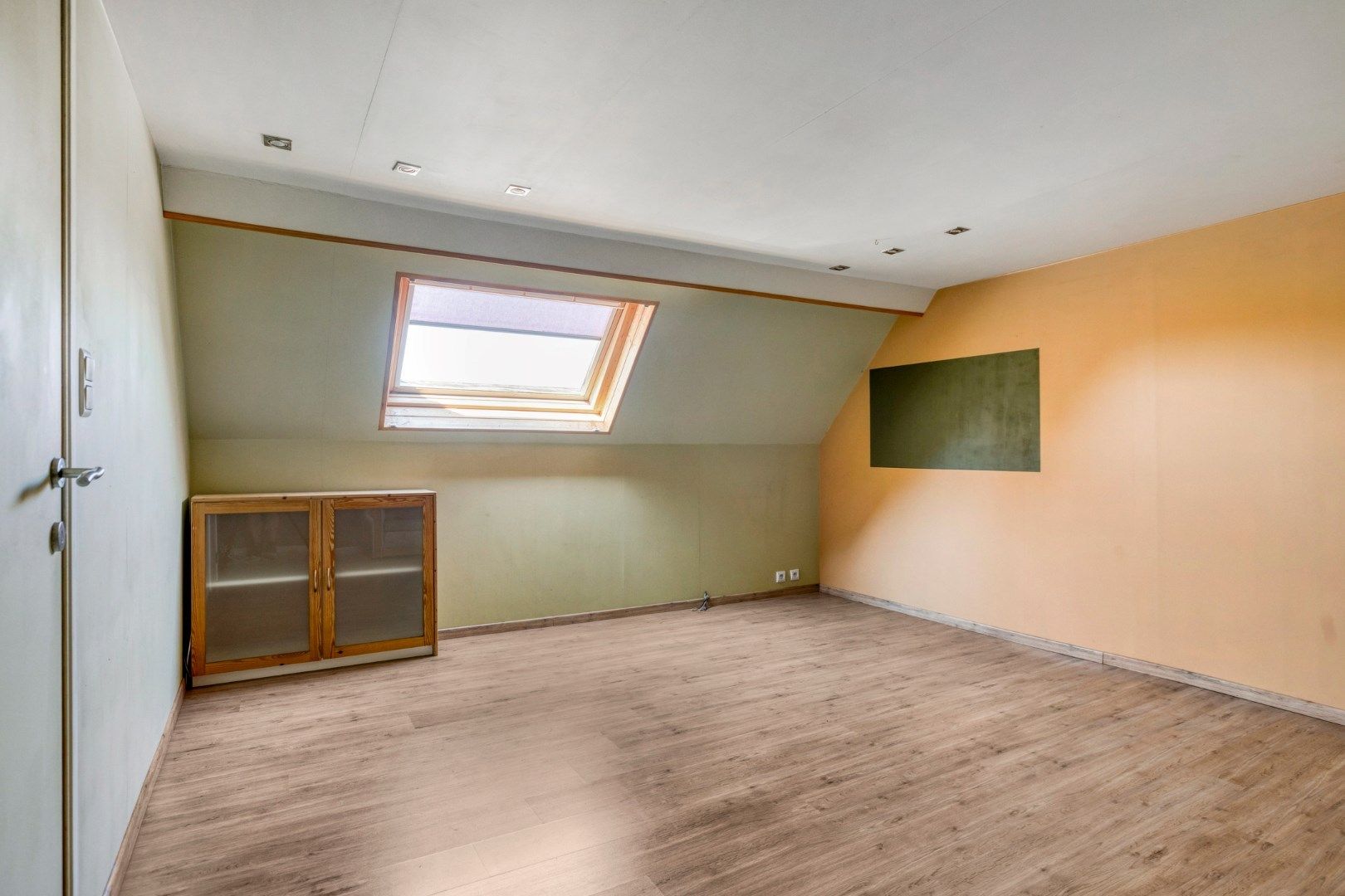 Prachtige handelswoning in centrum Rekkem! foto 20