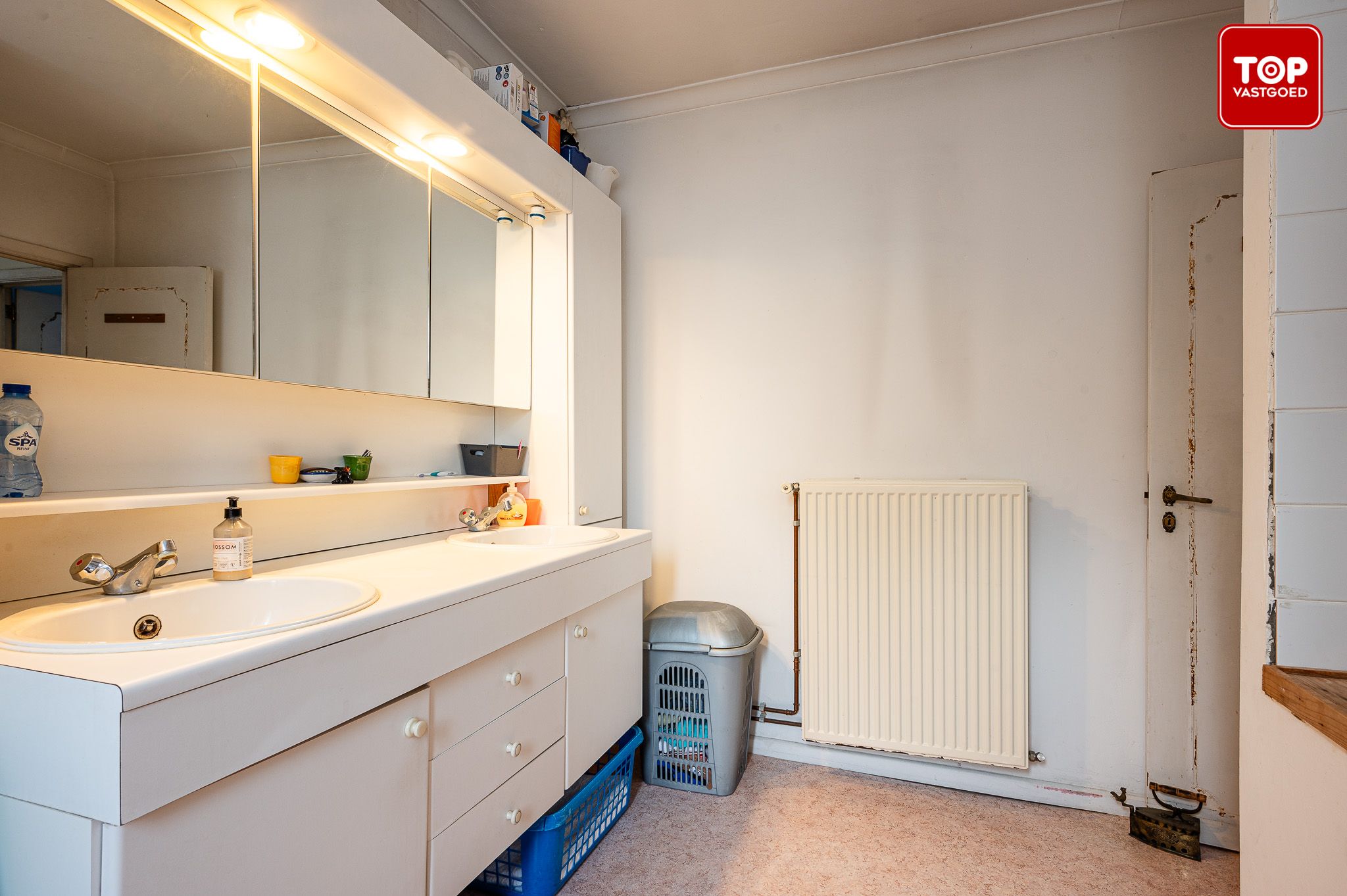 Te renoveren woning met 3 slaapkamers foto 18