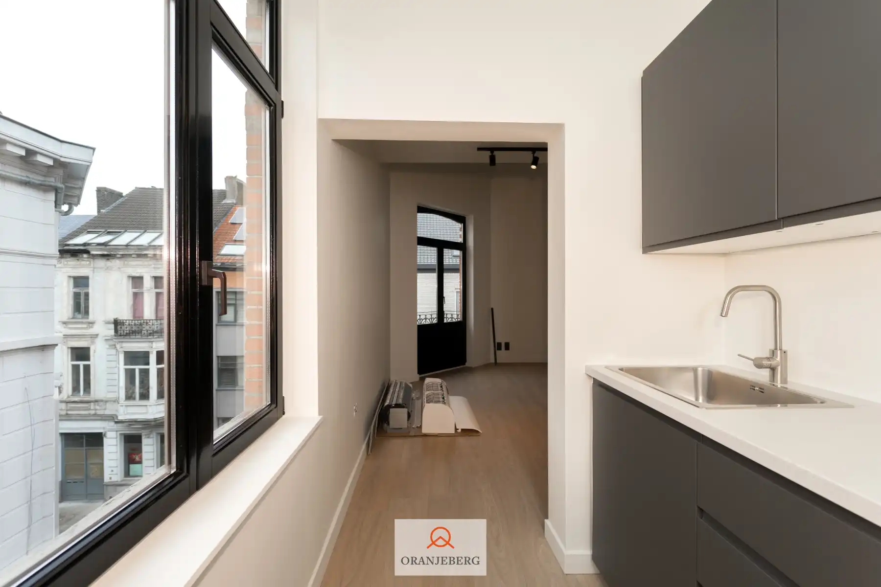 Gerenoveerde studio foto 9