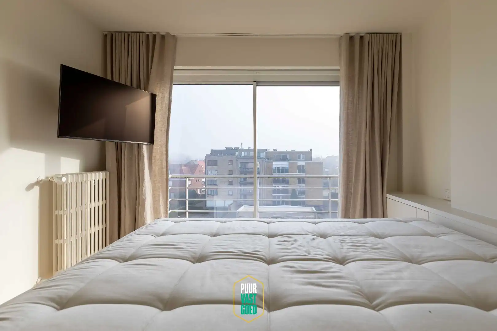 Ruim gerenoveerd en gemeubeld appartement voor tijdelijke verhuur foto 11