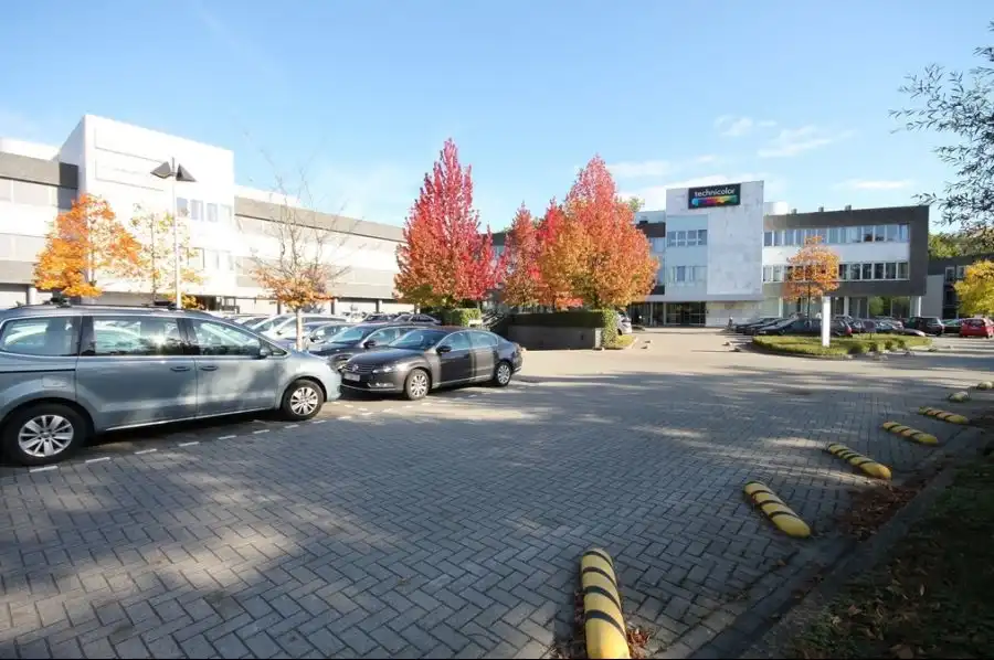 Prins Boudewijnlaan 45-49, 2650 Edegem foto 2