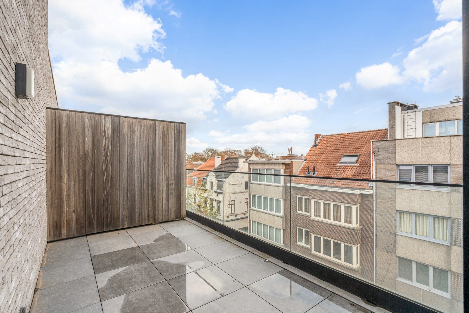 Energiezuinig 2 slpk app, 97m² + terras, parking en berging foto 10