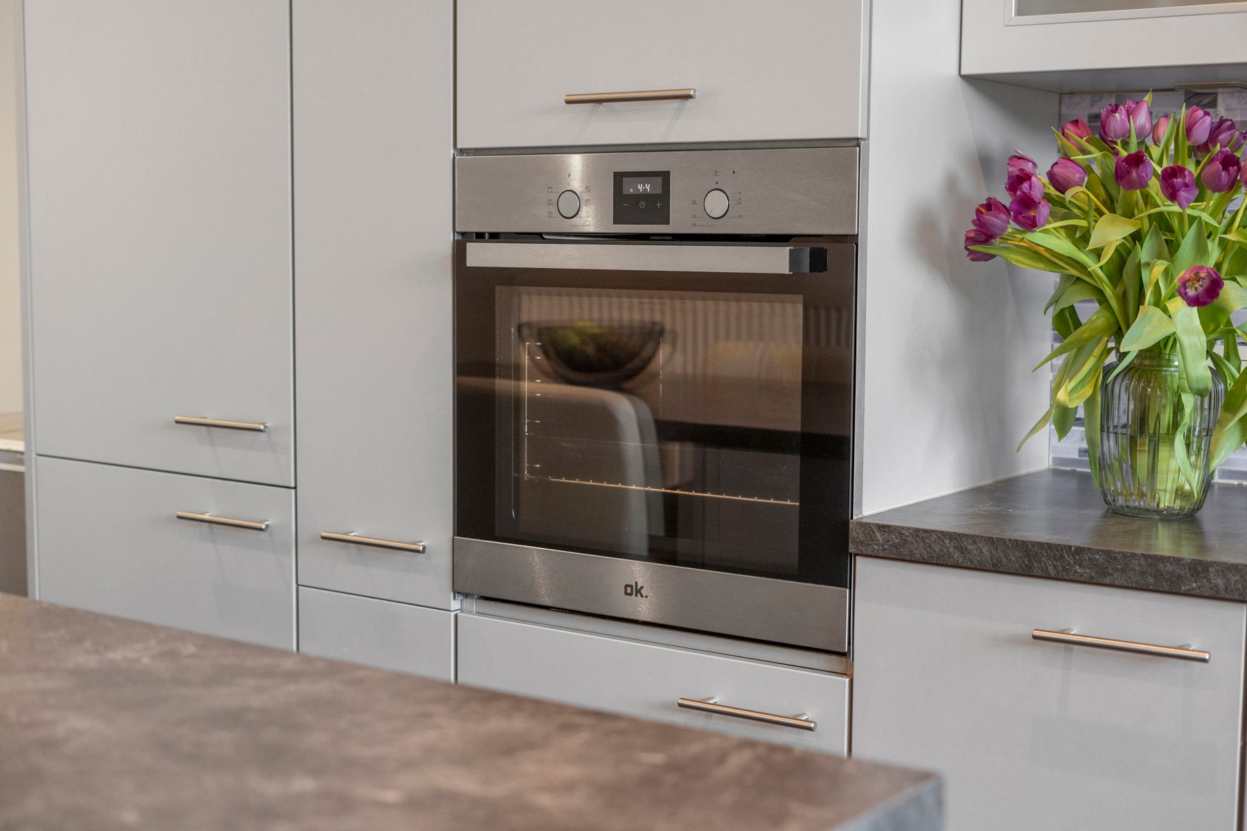 Centraal gelegen gerenoveerde rijwoning met 3 slpk en tuin foto 15