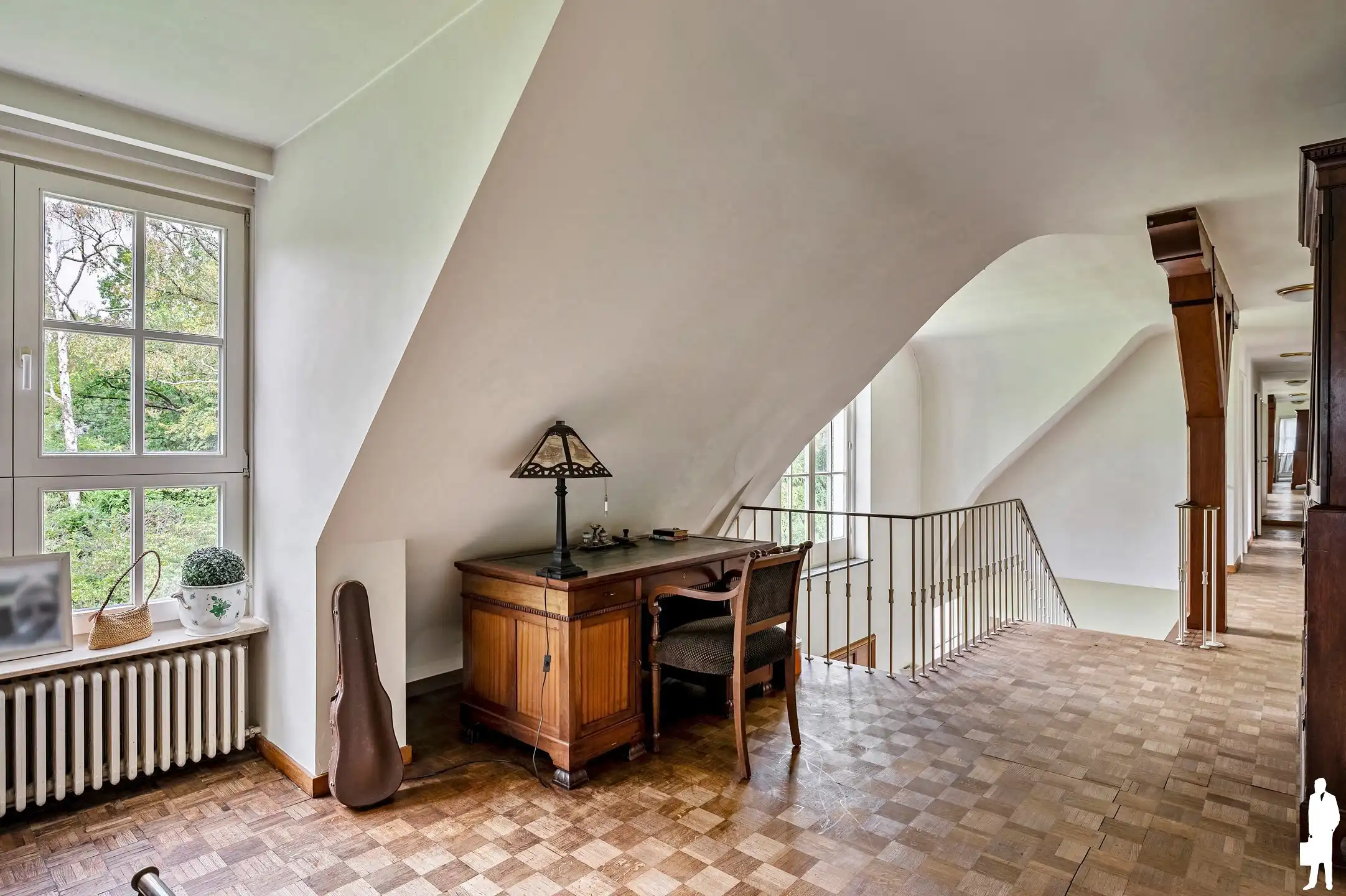 In Vriesdonk, statige villa met parktuin en prachtige gemeenschappelijke vijver waardoor men een weids uitzicht heeft. foto 19