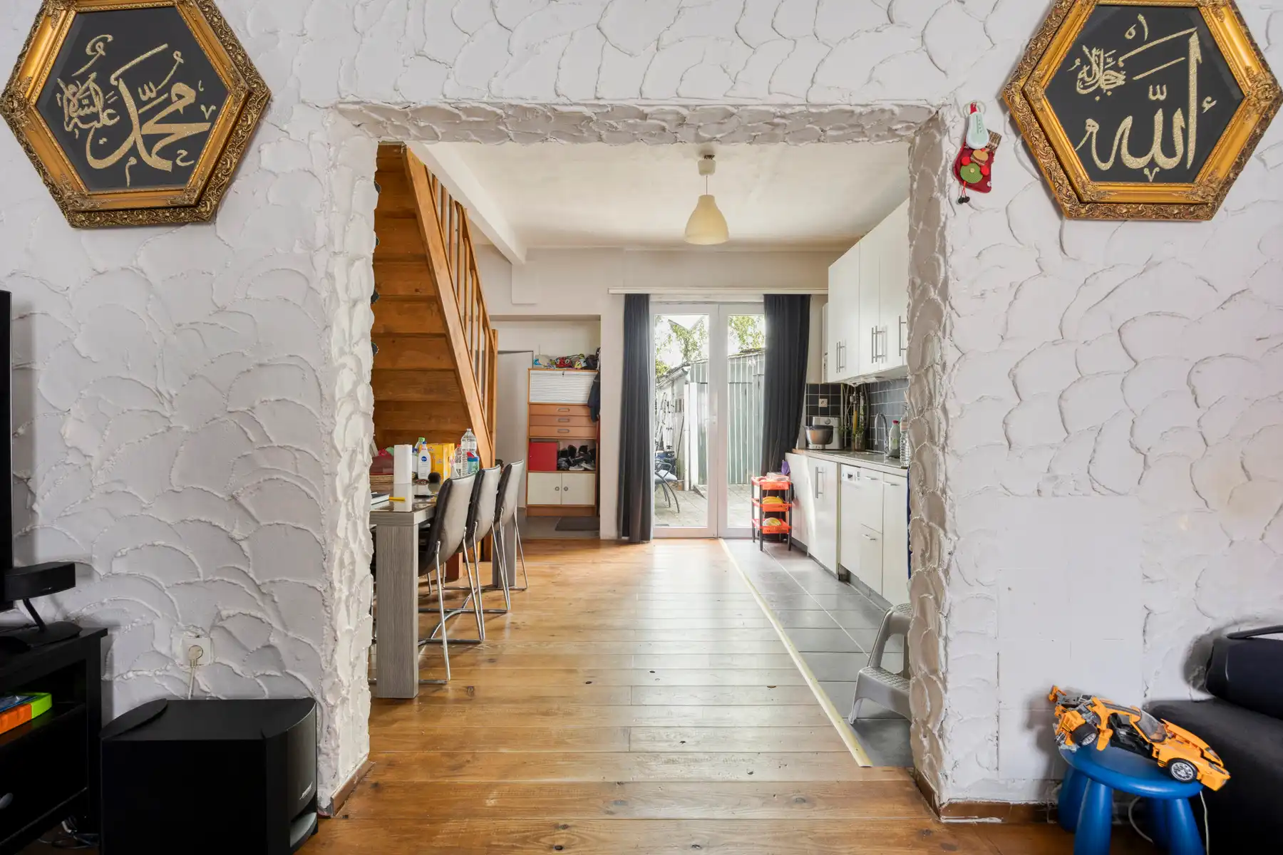 Leemans Immobiliën biedt u deze charmante woning aan op een centrale ligging in Asse foto 5