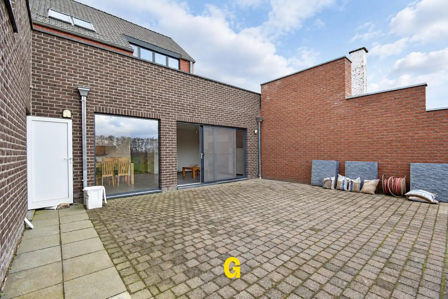 Ruim en degelijk gelijkvloersappartement met groot terras en tuintje   foto 20