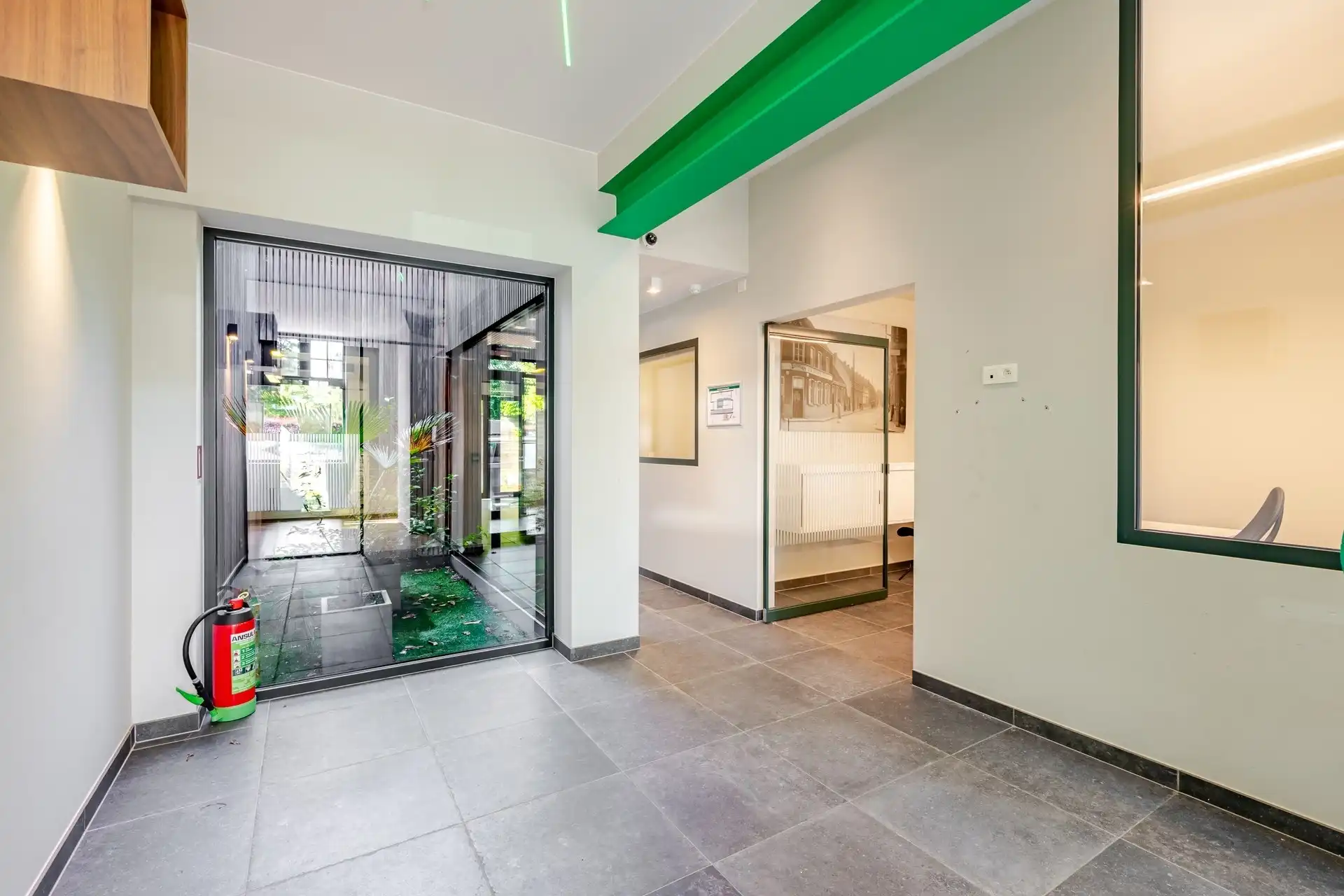 Zeer gunstig gelegen kantoorruimte centrum Heusden. foto 3