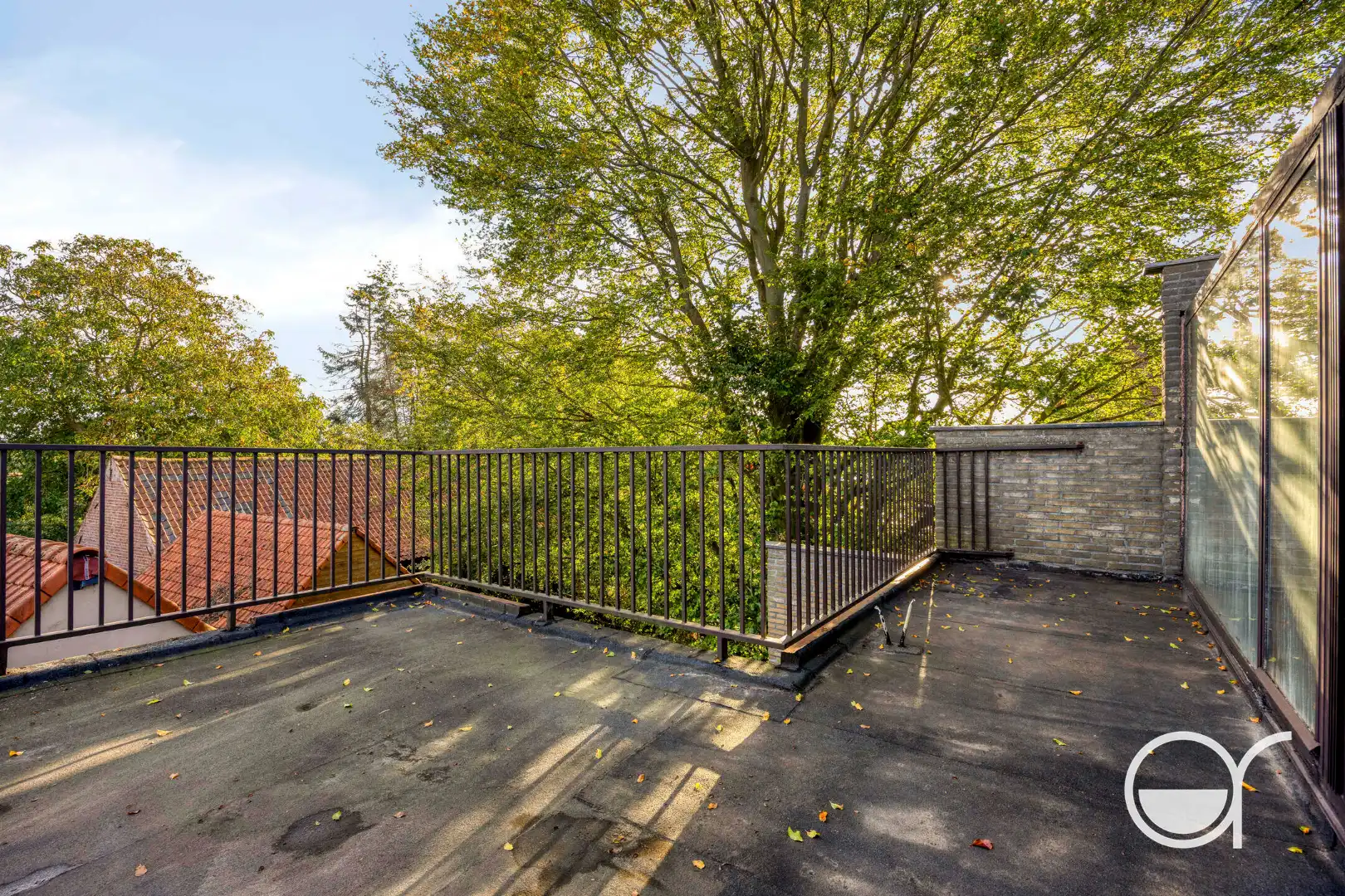 Te renoveren architectenwoning met karakter, koertje en dakterras in Bottelare foto 24