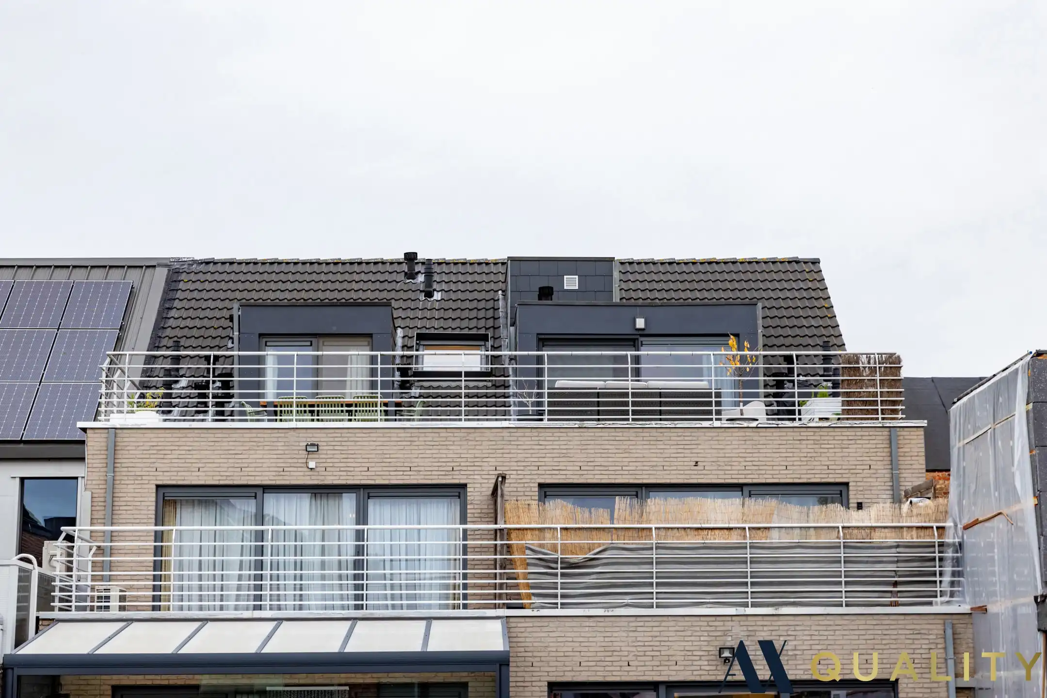 Instapklaar en energiezuinig appartement met 2 slaapkamers en carport te Bornem foto 13