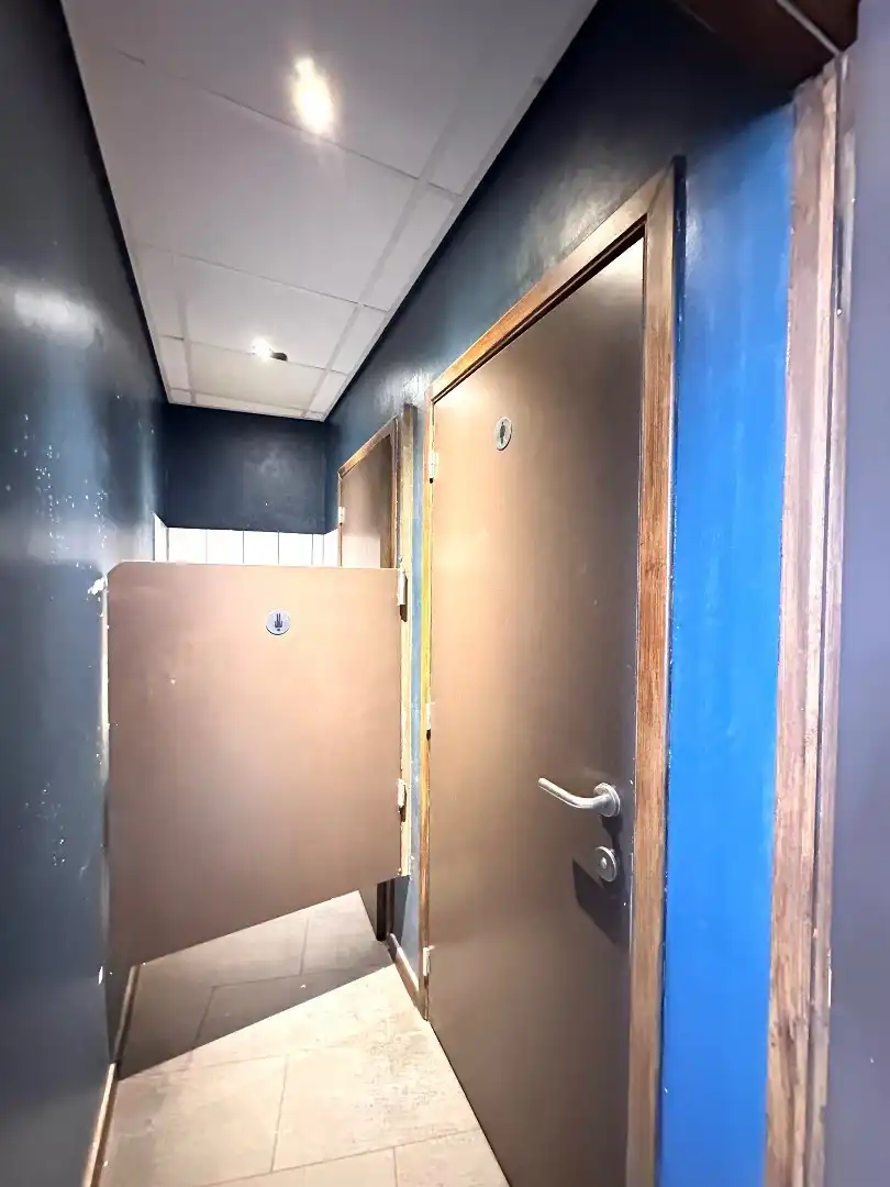 Handelspand op toplocatie in hartje Tongeren (voormalig café) foto 9