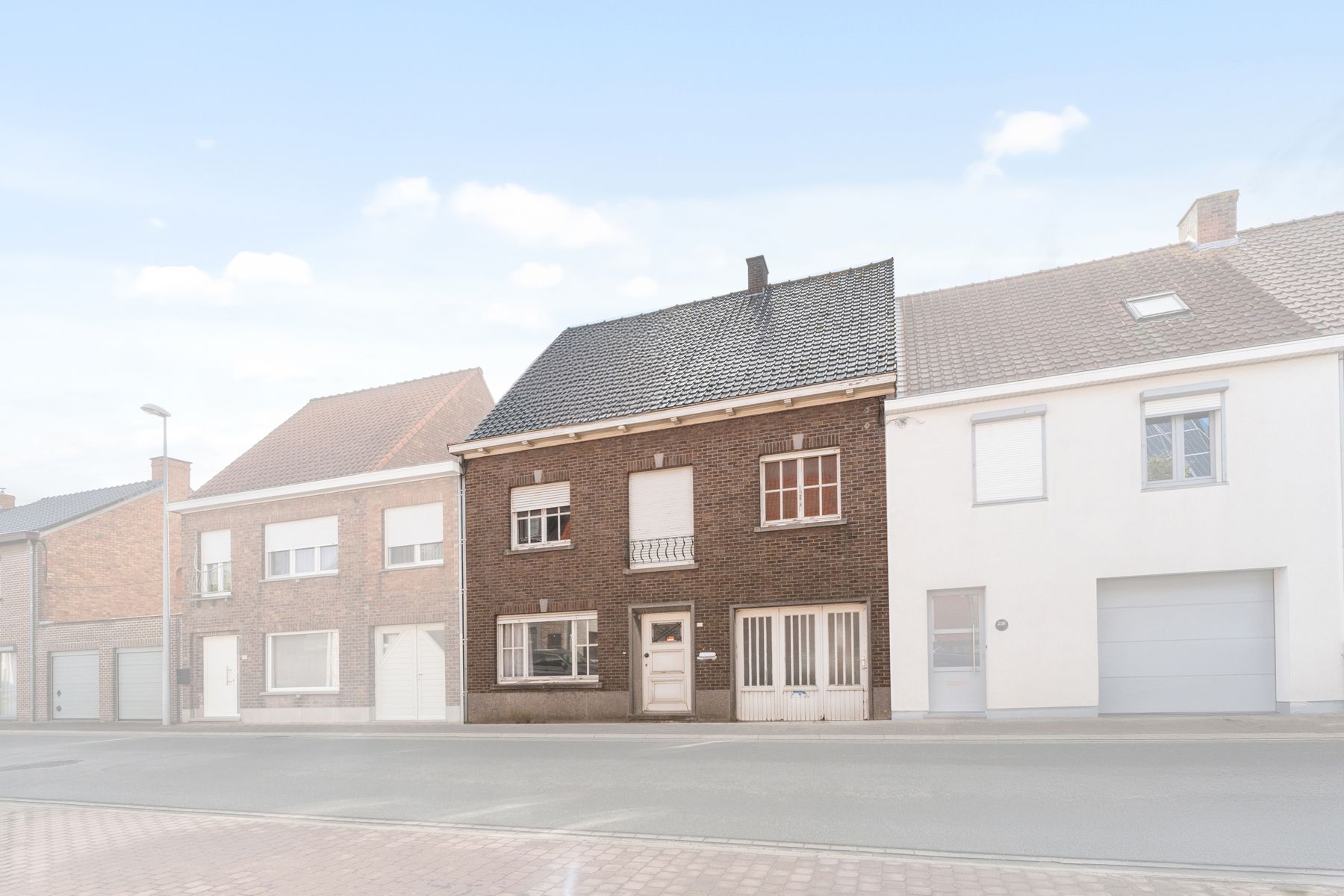 Te renoveren woning met 4 slaapkamers en garage op 432 m² foto 24