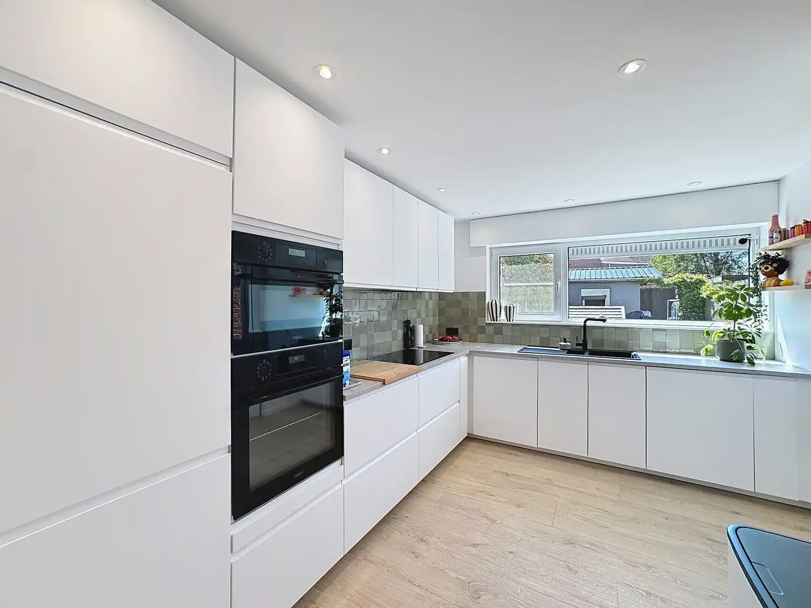 Instapklare woning met 3 à 4 slpks en ZUIDger. tuin! foto 6