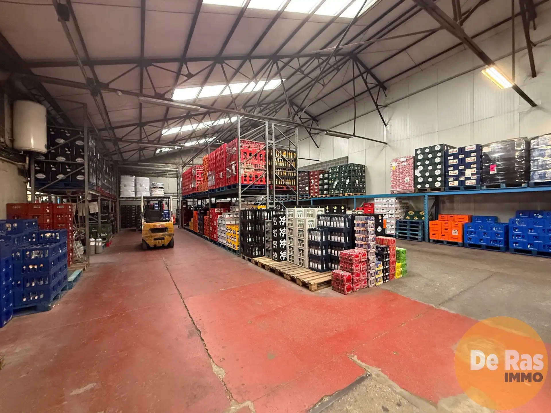 LEDE - Magazijn met commerciële ruimte foto 12