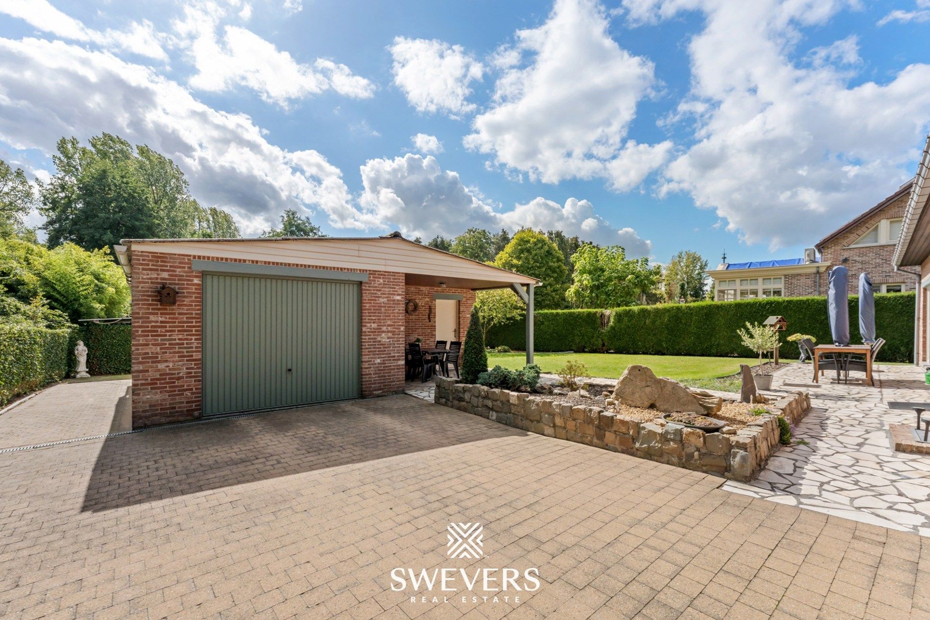 Verzorgde woning met 3 slaapkamers en rustig gelegen op zonnig perceel van 42a foto 30