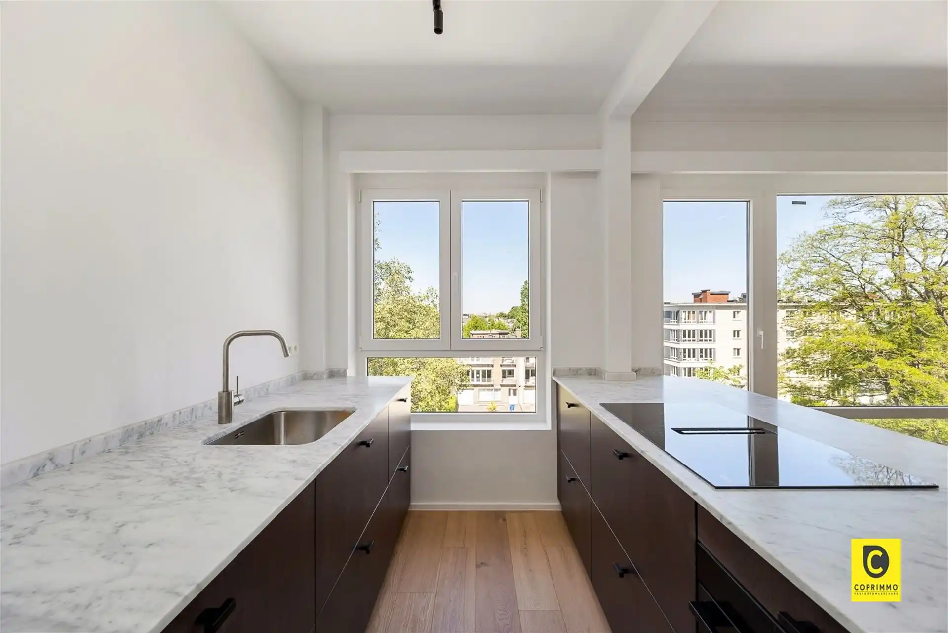 Prachtig gerenoveerd appartement foto 2