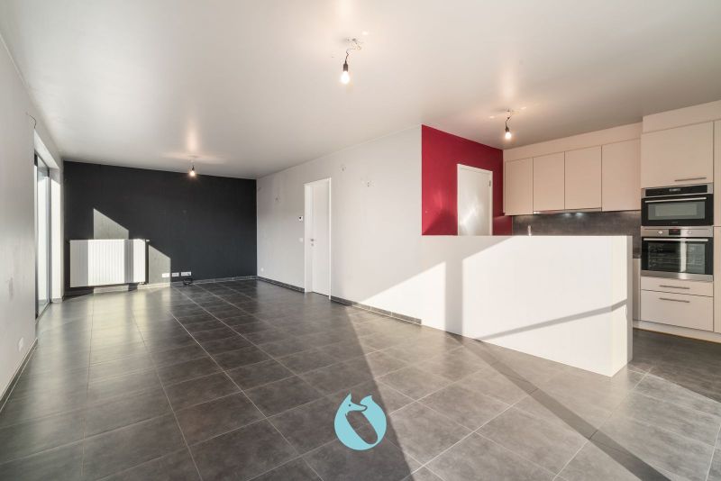 Deze woning is rustig gelegen in woonerf Brielken te Evergem foto 4