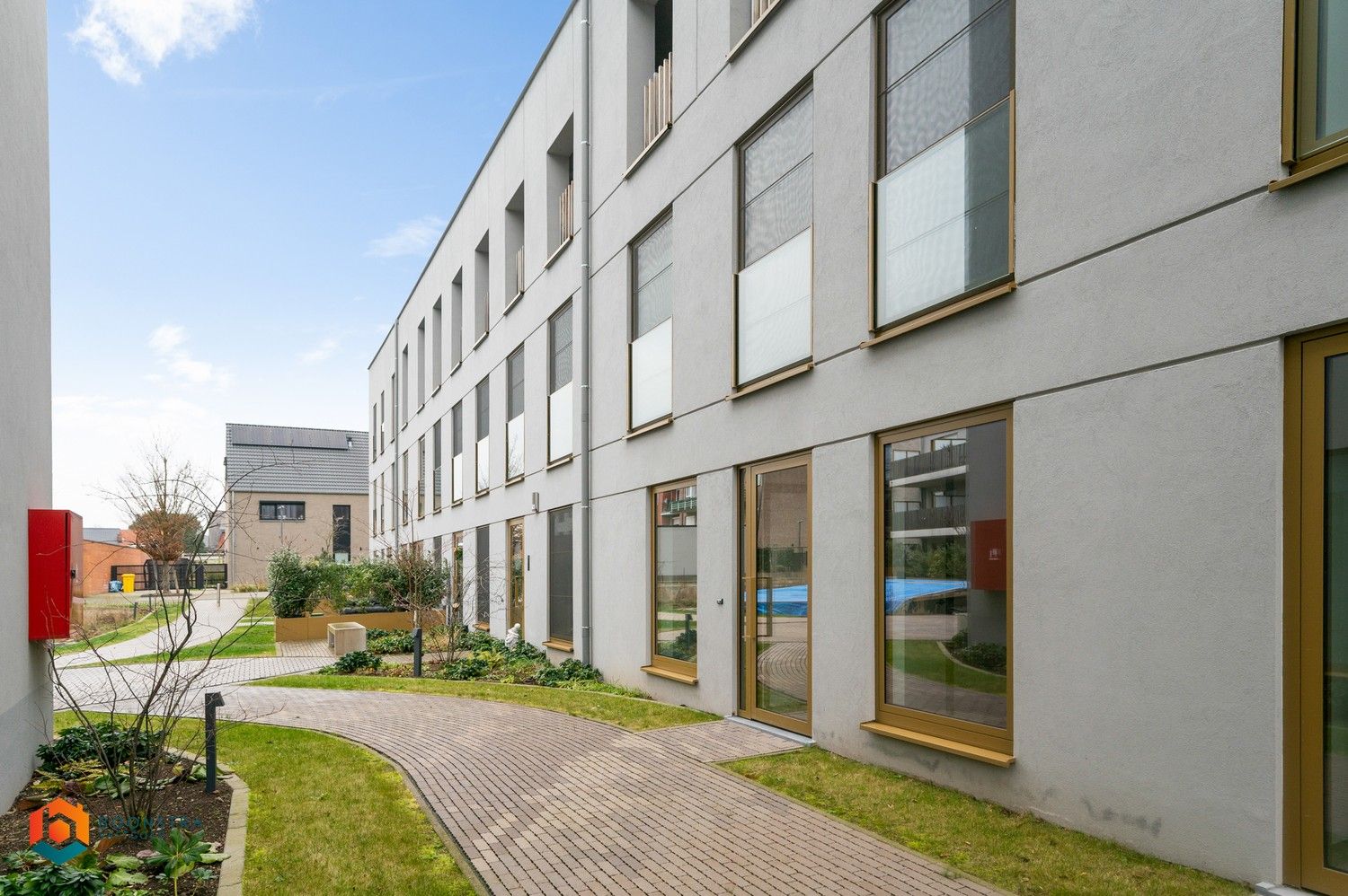 Duplex-appartement met 3 slaapkamers en 2 ondergrondse parkeerplaatsen in Duffel foto 2