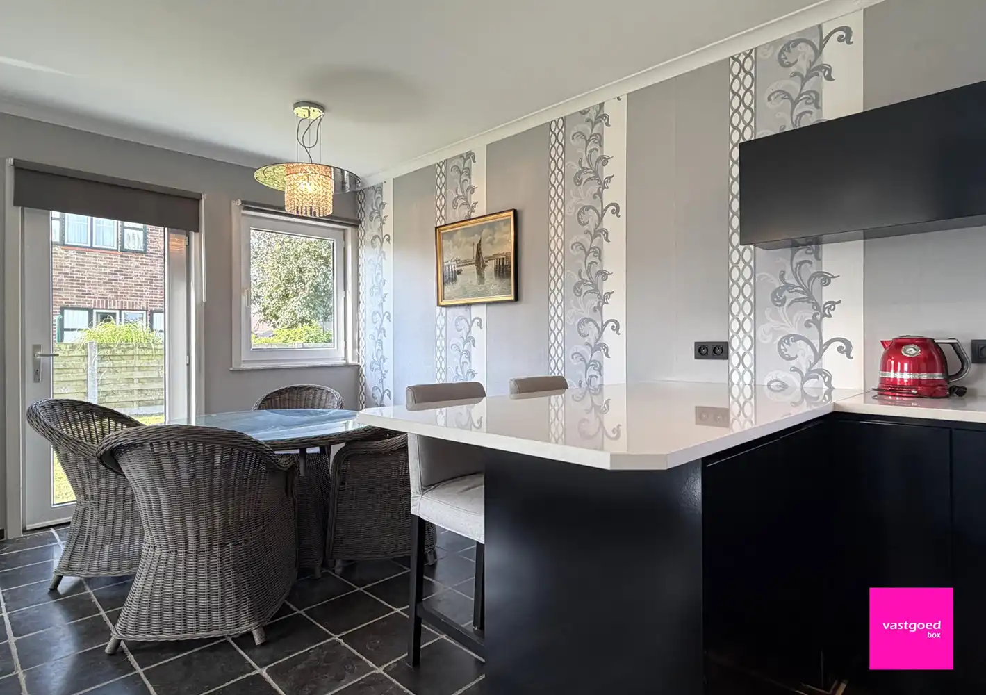 Instapklare alleenstaande woning met tuin, garage en 491 m² grond in De Haan foto 10
