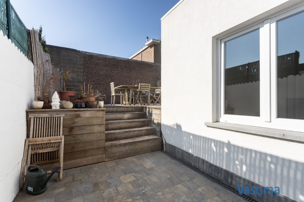 Instapklaar gelijkvloersappartement met 2 slaapkamers en zeer ruim terras foto 15