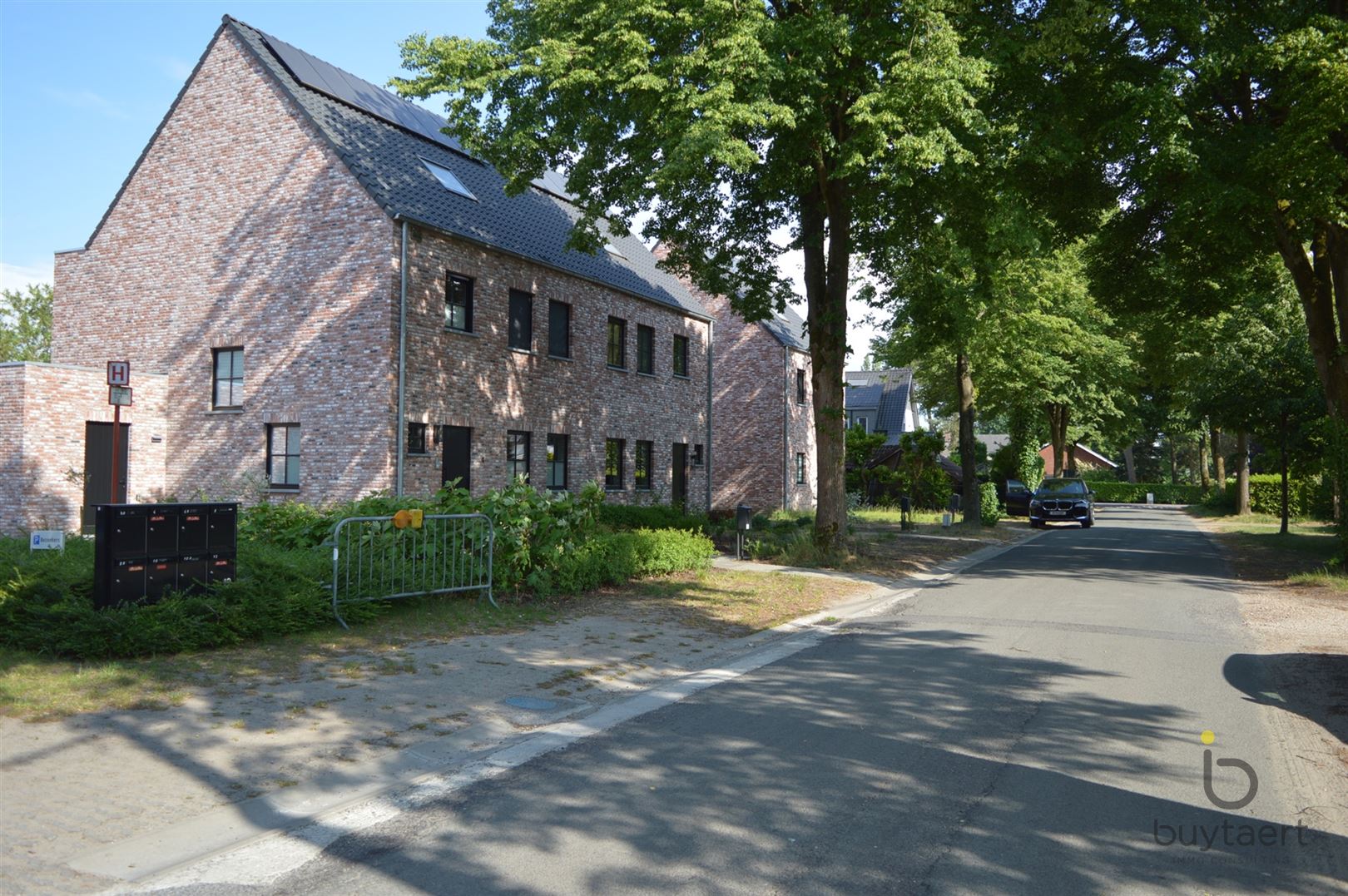 Recente ruime en lichte woning te Schilde. foto 16