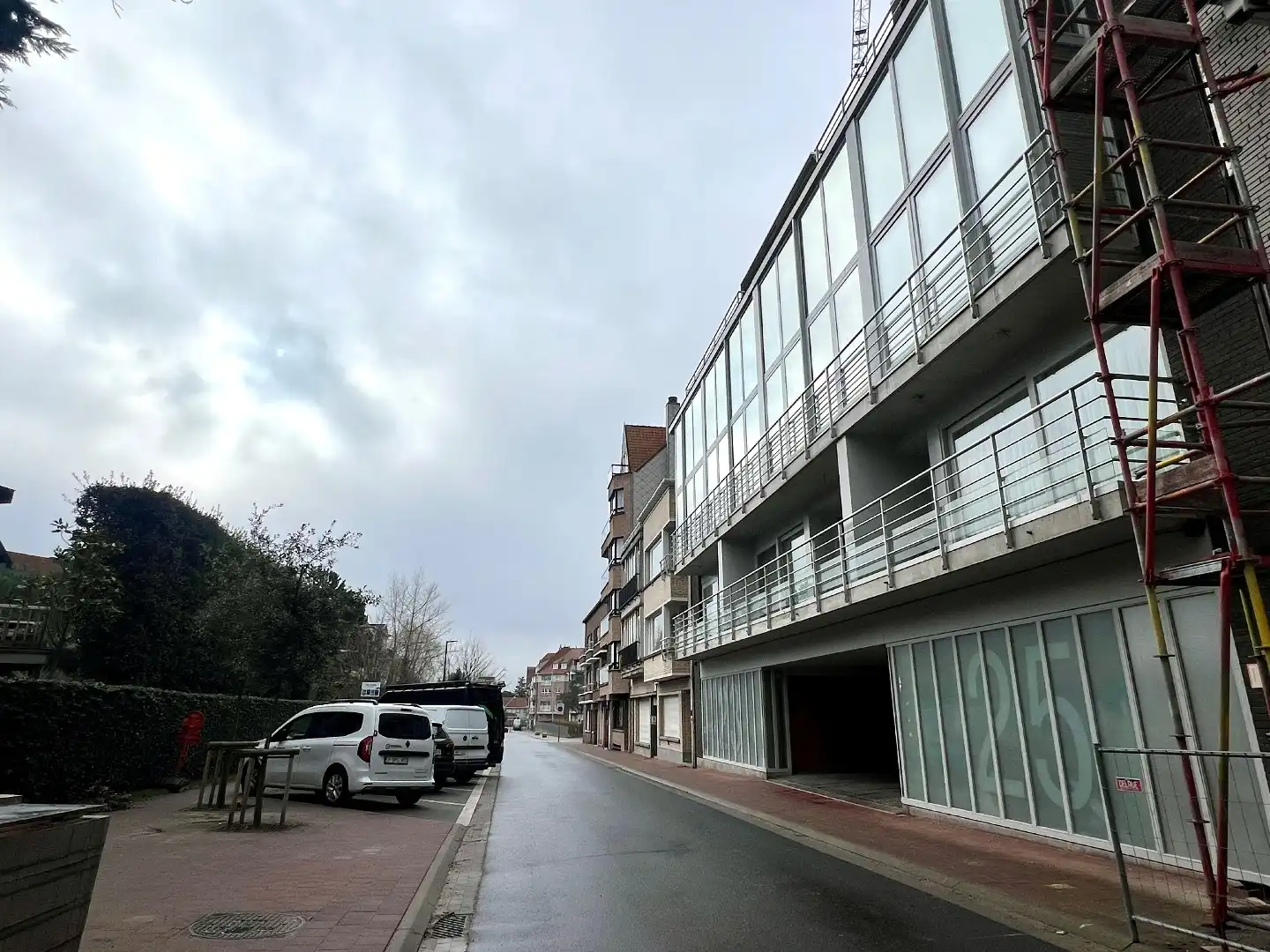 Gesloten garagebox nabij het Driehoeksplein foto 6