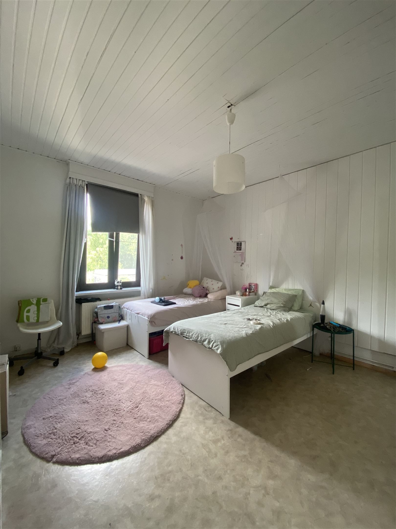 Ruime woning met 5 slpk foto 3