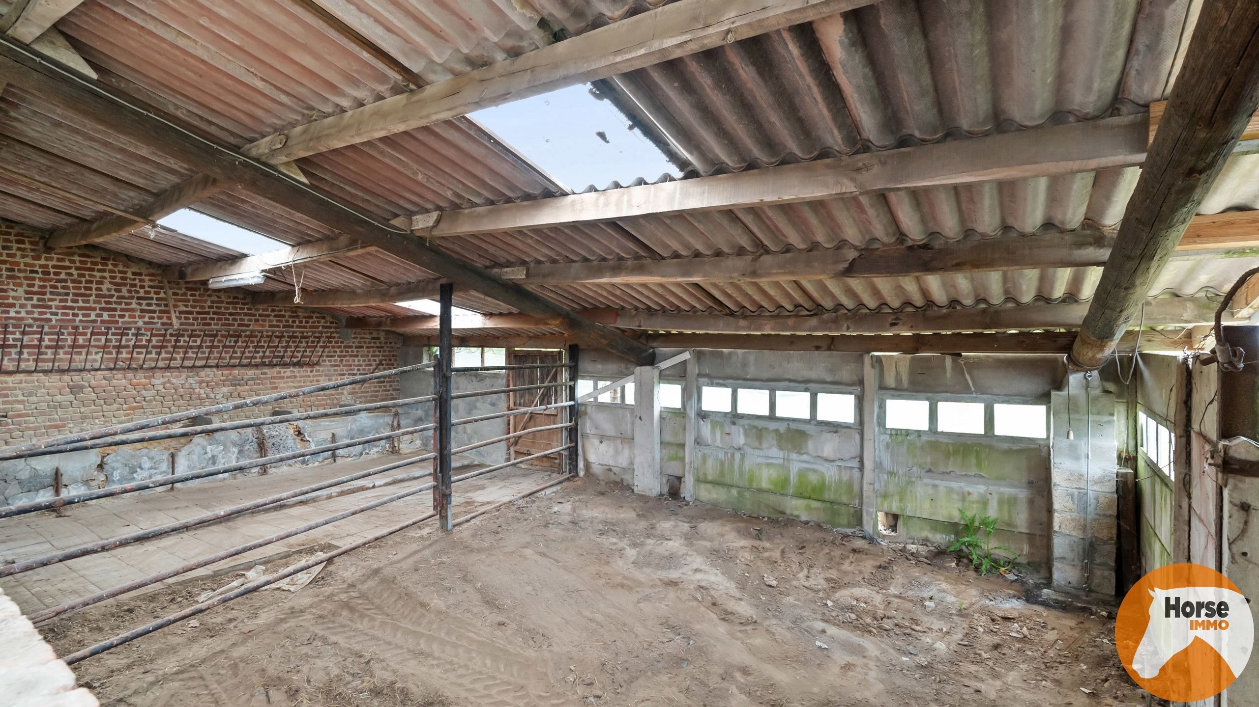 HERZELE - Woning met bijgebouw op 55are foto 25