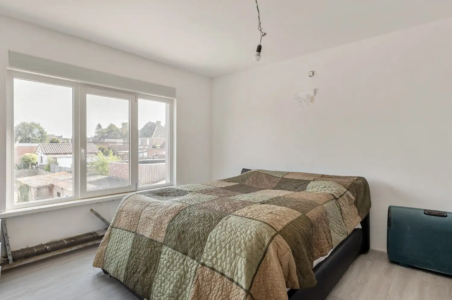DEELS GERENOVEERDE WONING IN EEN RUSTIGE STRAAT foto 14