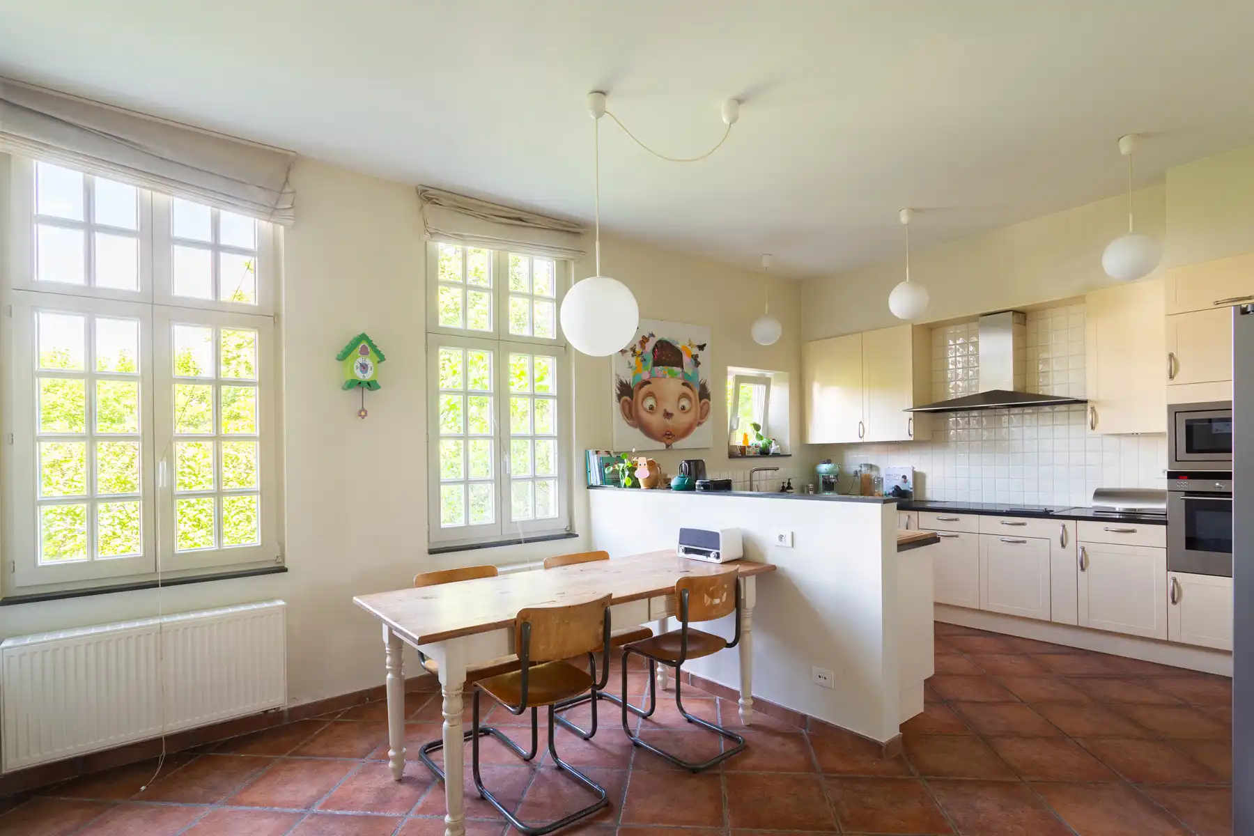 Kontich | Ruime en charmante woning met zuidgerichte tuin foto 12