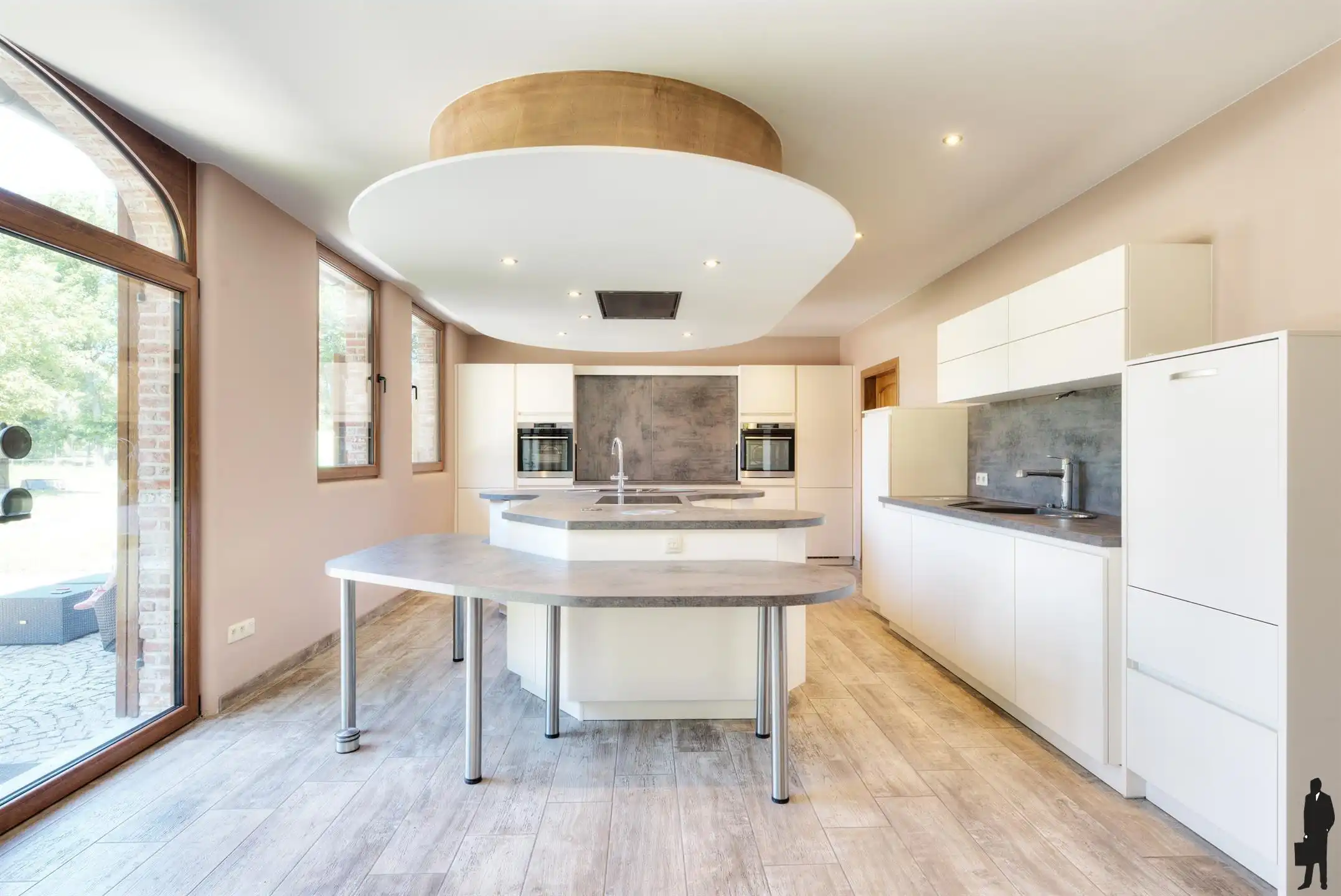 Luxe kangoeroe-villa te Sint-Job met paardenacc. op ca. 1,2 HA! foto 14