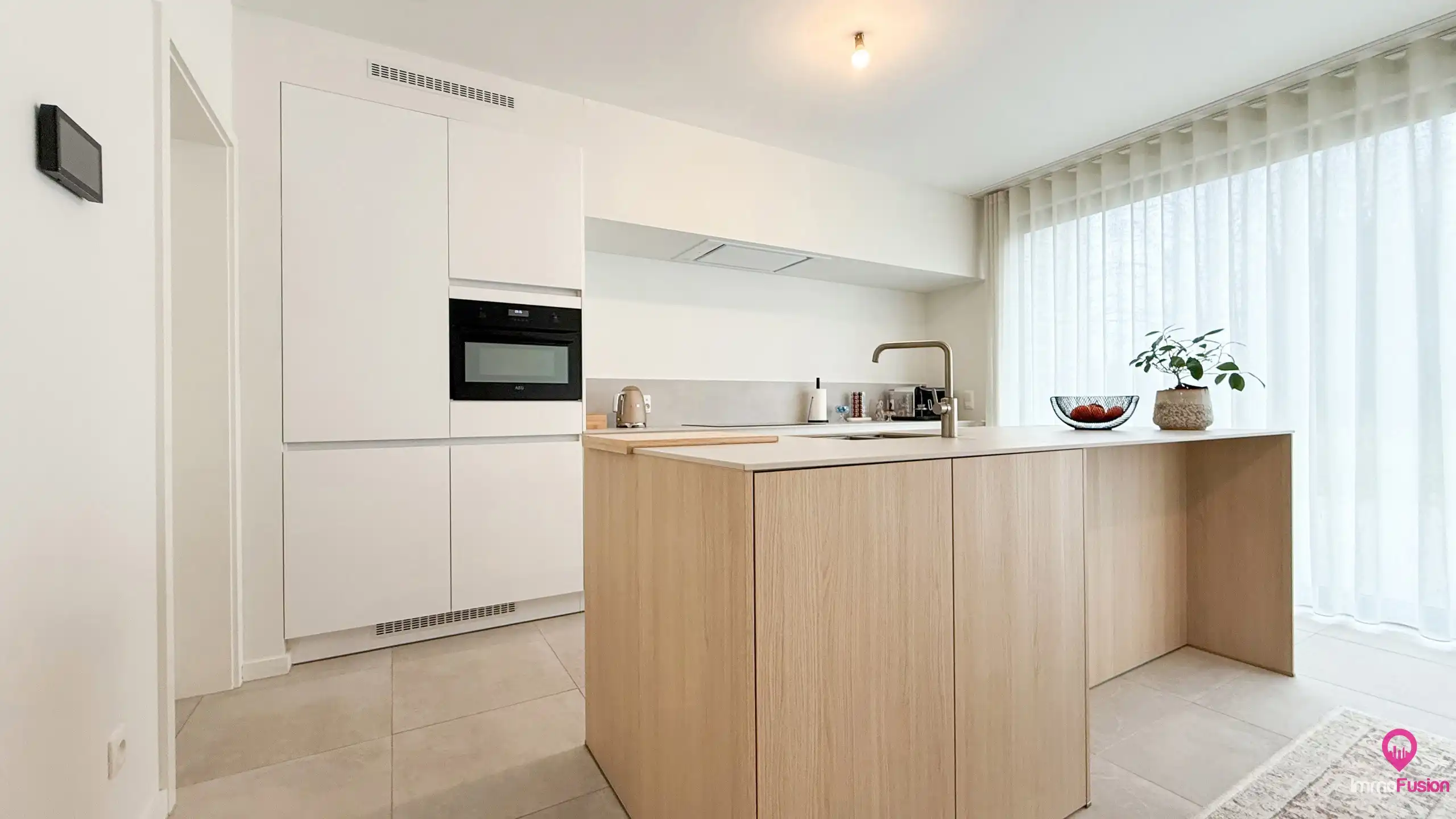 Stijlvolle nieuwbouwwoning met diepe tuin + vloerverwarming! foto 13