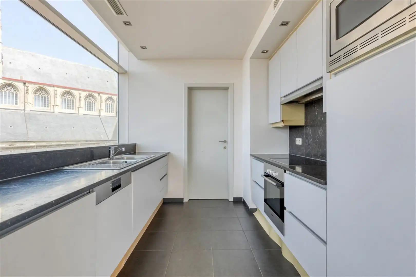 Ruime penthouse centrum Oudenaarde  foto 9