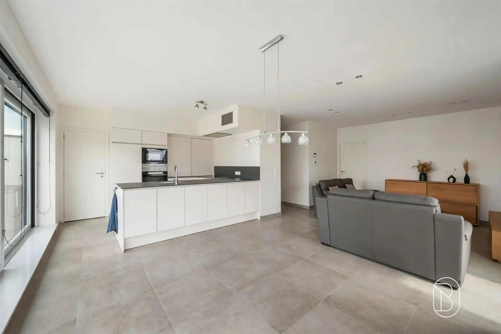 Toffe penthouse met aangenaam terras in Waregem foto 5