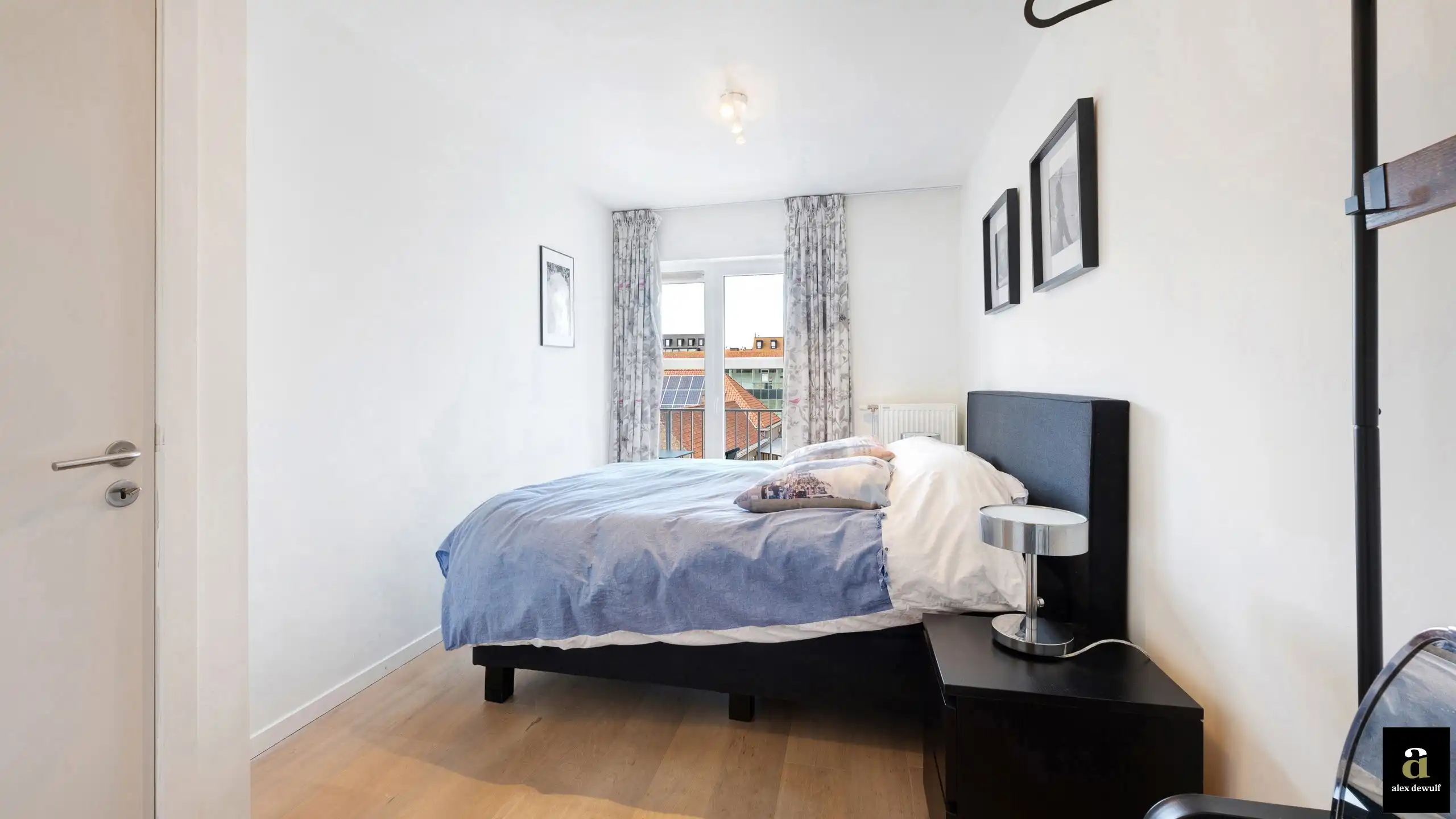 Centraal gelegen appartement in zeer goede staat [Lippenslaan]. foto 19