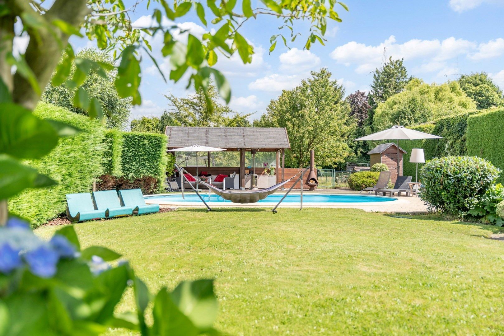 Knap ingerichte villa op heden bestemd als meergezinswoning met prachtige tuin op 20a 21ca, vlakbij het centrum van Bilzen foto 3