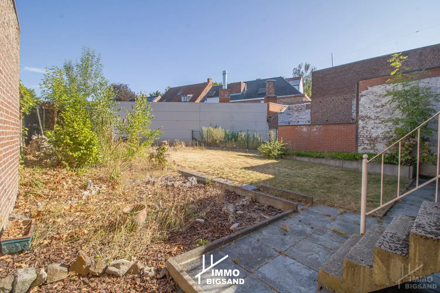Een ruime gezinswoning (voorheen twee woningen) met 3 slaapkamers en garage met ruime tuin foto 19
