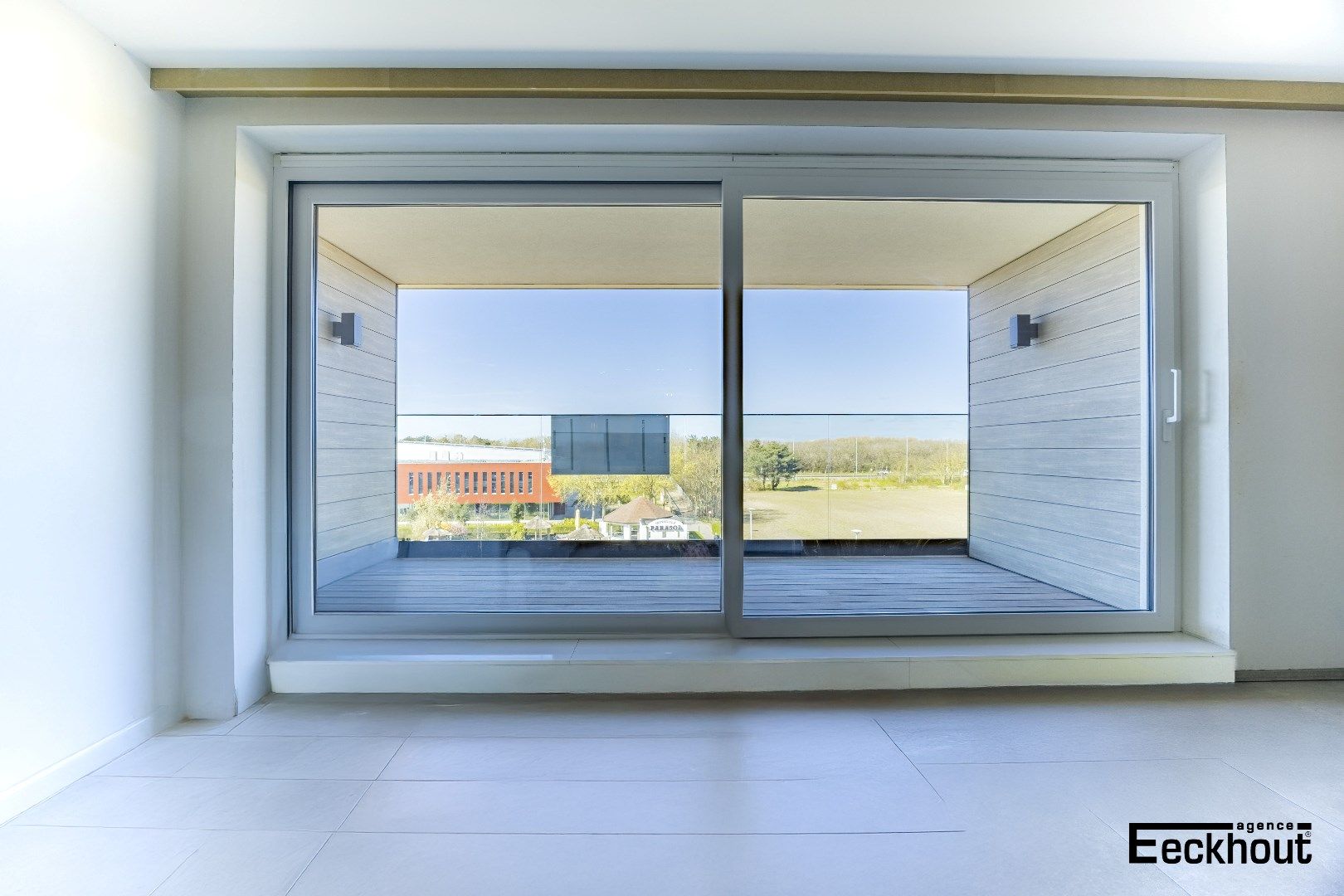 Ruim en modern appartement van 143 m² inclusief terrassen! foto 2