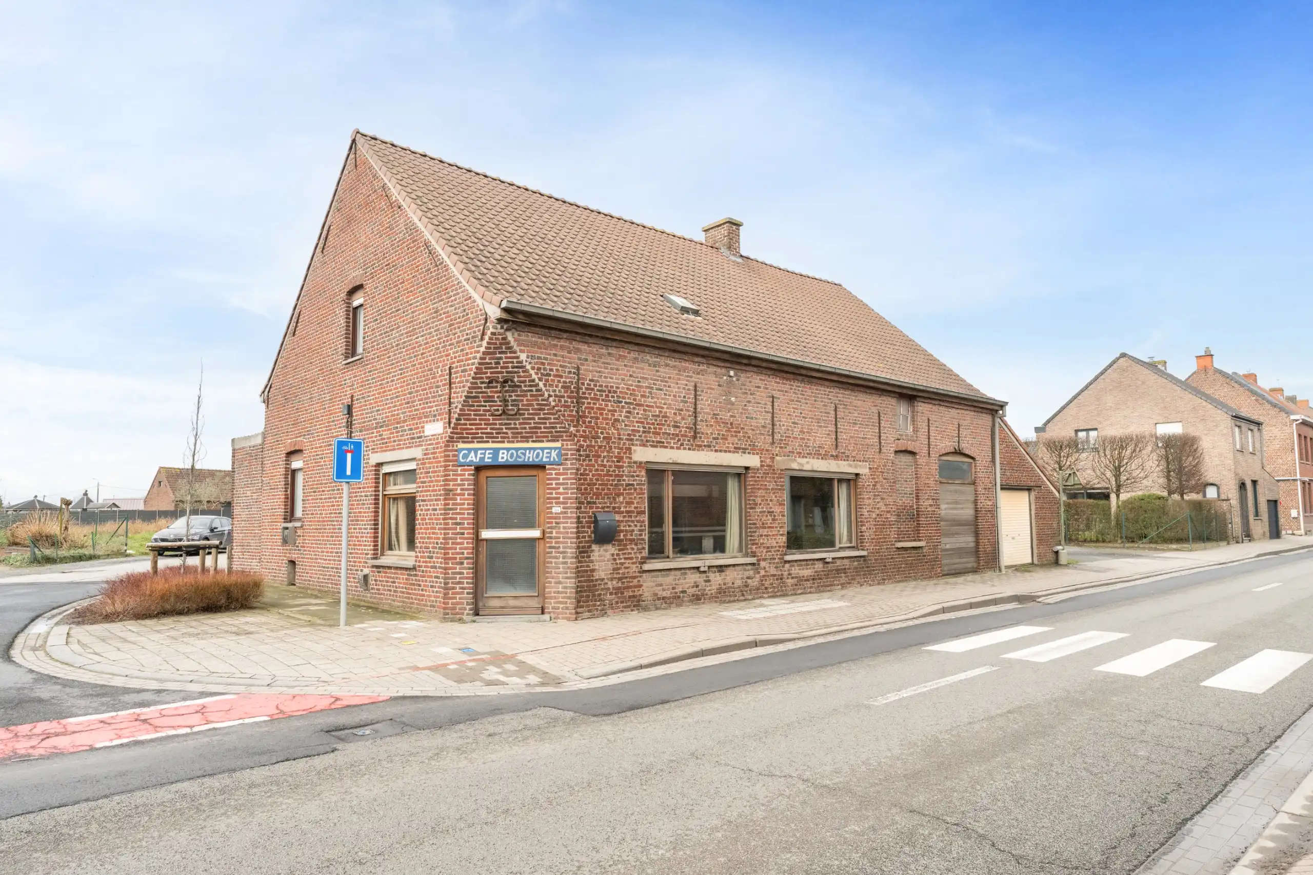 Voormalig te renoveren handelspand met woonst foto 20