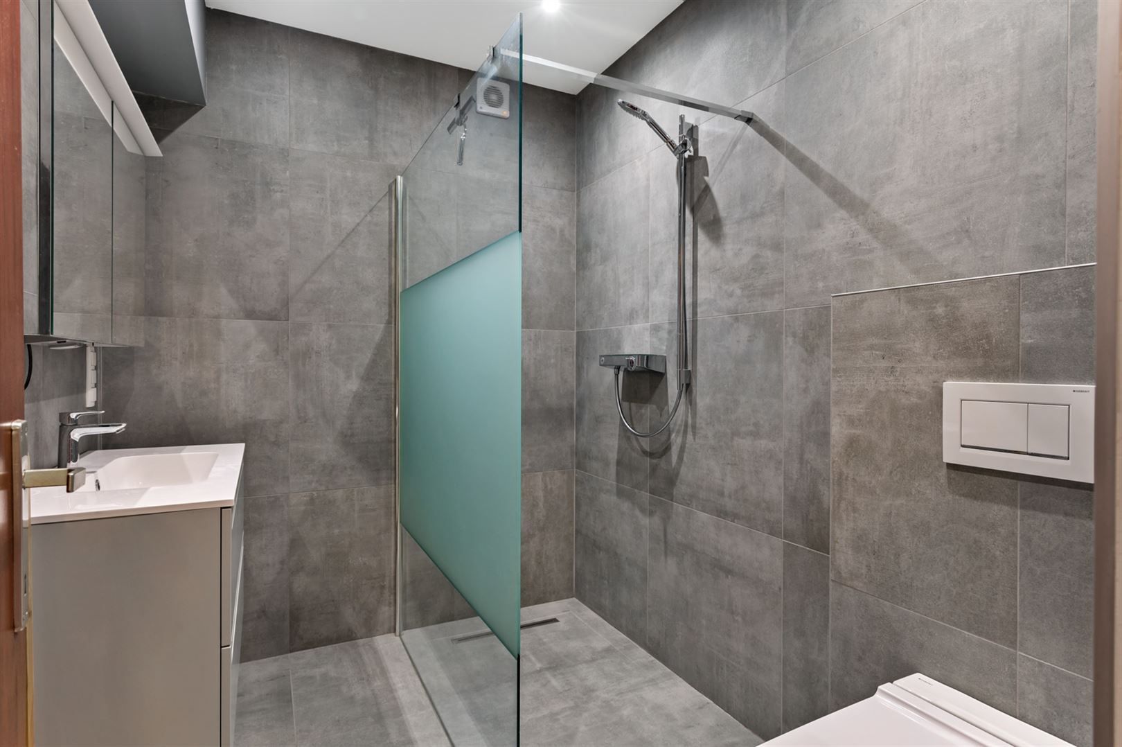 Laagbouwwoning in kindvriendelijke wijk. foto 13