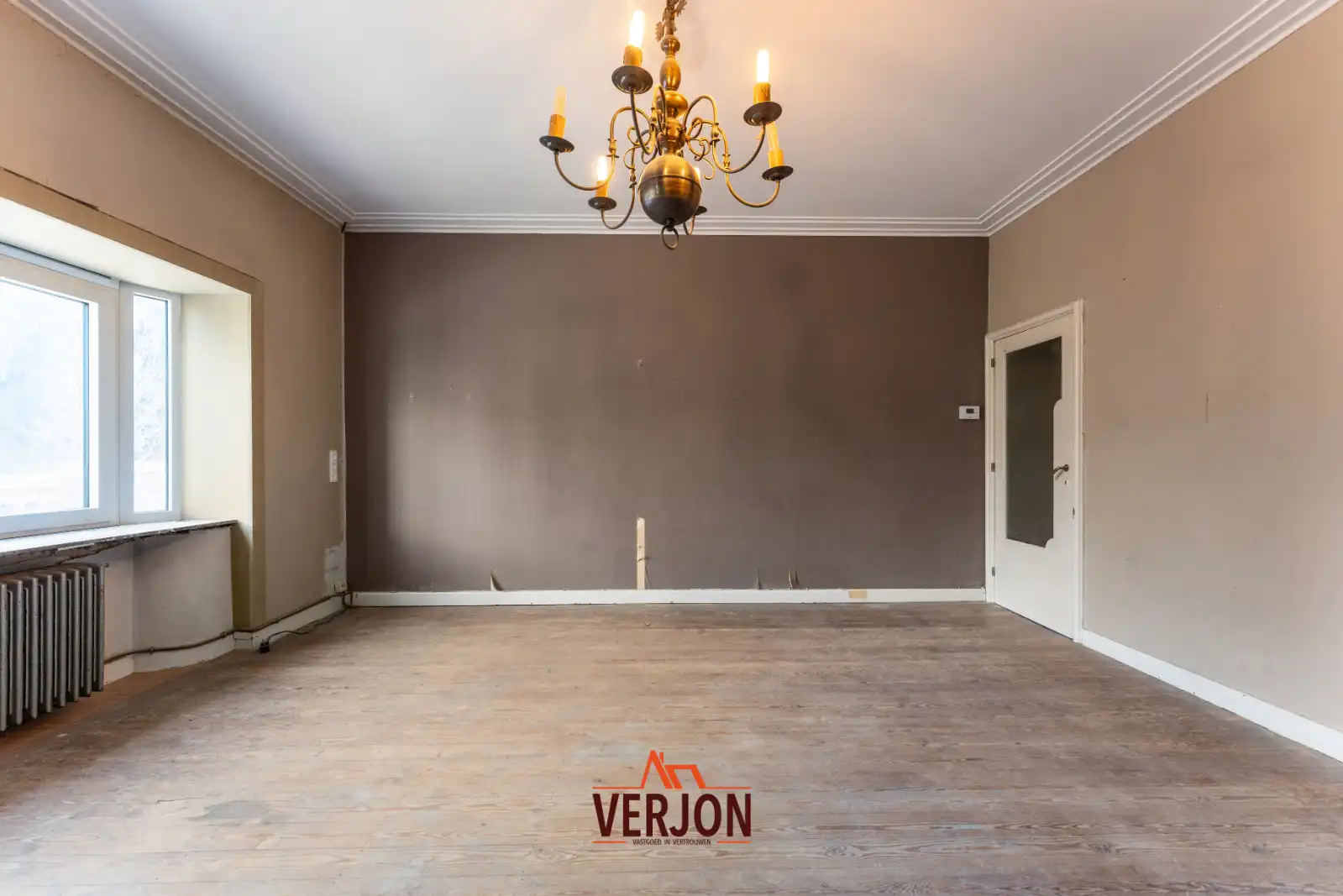 Ruime woning met mogelijkheden foto 7