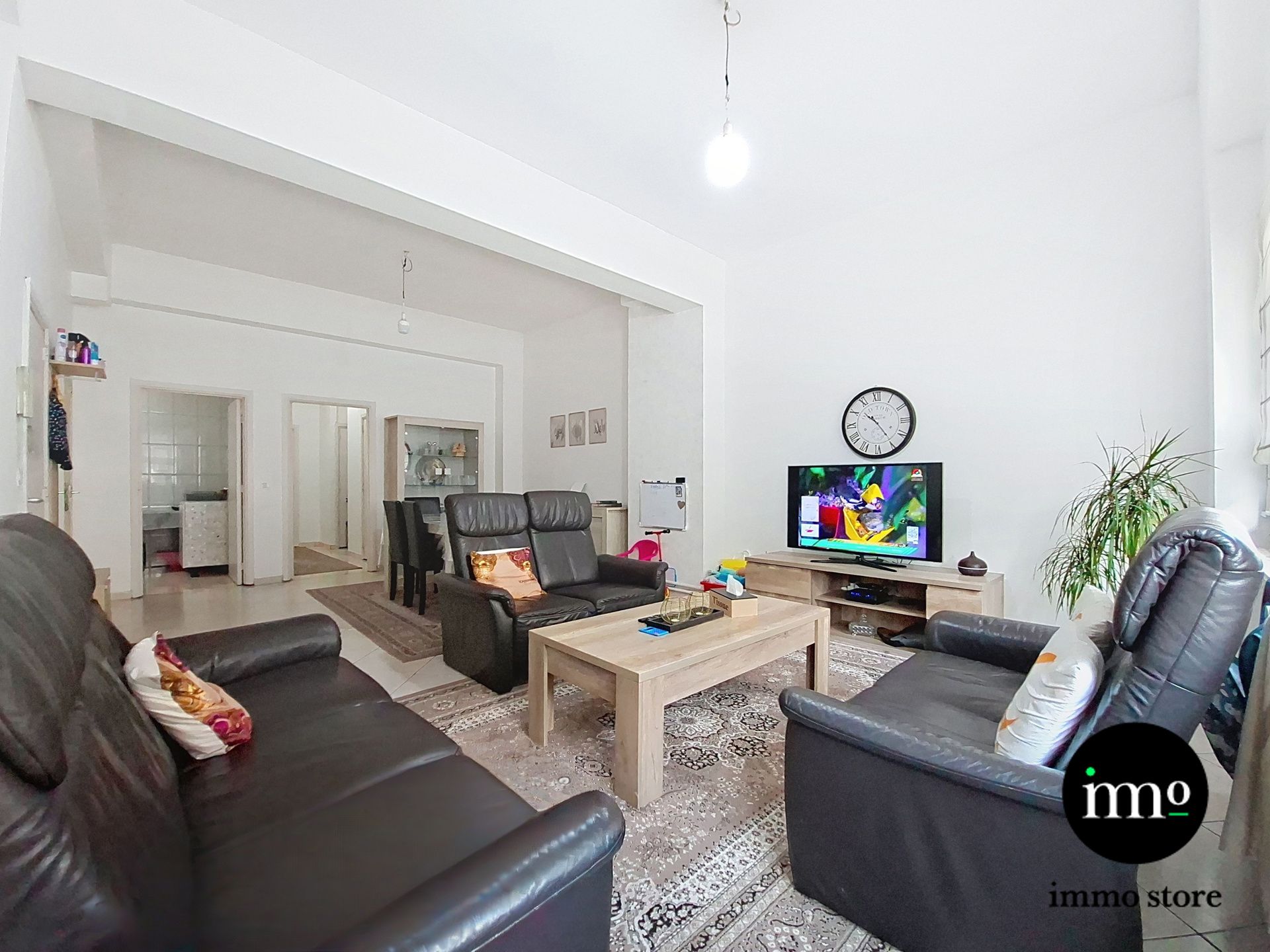 Opbrengsteigendom tegenover Gare Maritime – Tour & Taxis foto 12