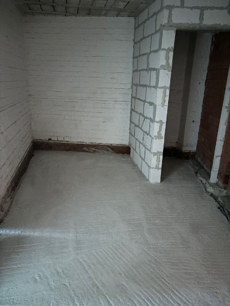 Gelijkvloers handelspand te koop! foto 7