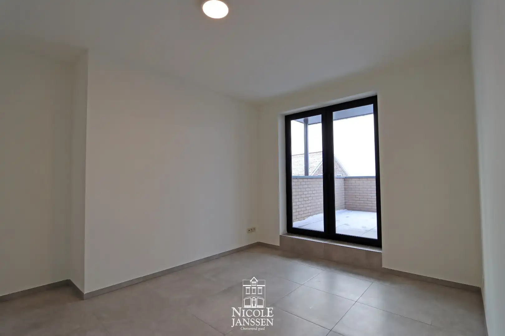 Nieuwbouwappartement met 3 slaapkamers foto 8