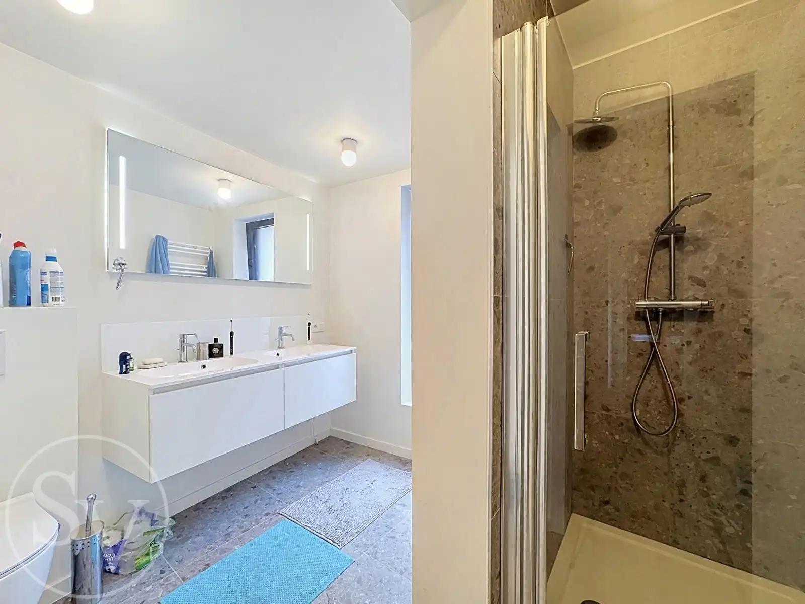 Appartement te huur foto 15